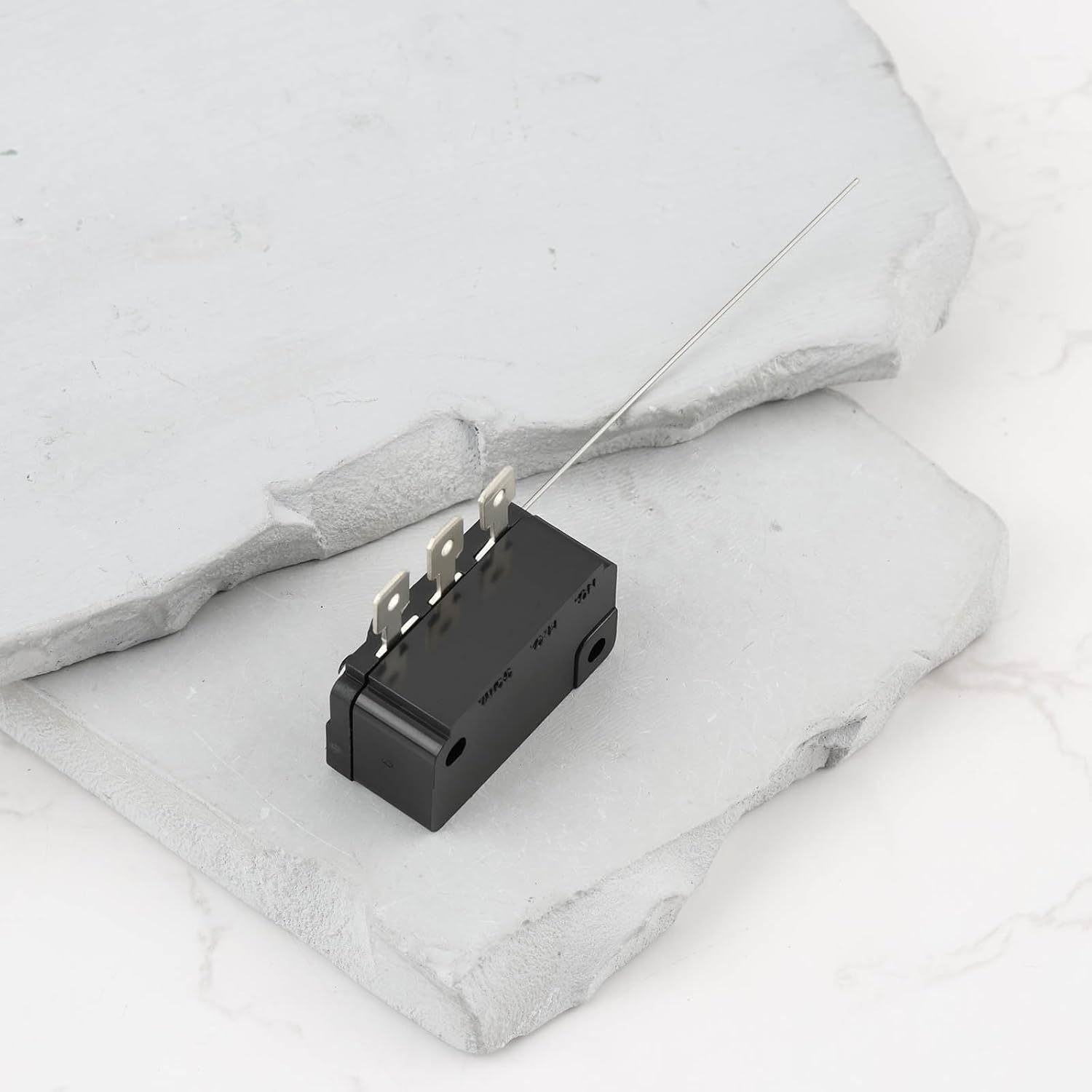 Emagtech 5 Pcs 3 Pin Long Hinge Micro Switch 4.8Mm Fit for Arcade Game Machines That Require Coin Insertion