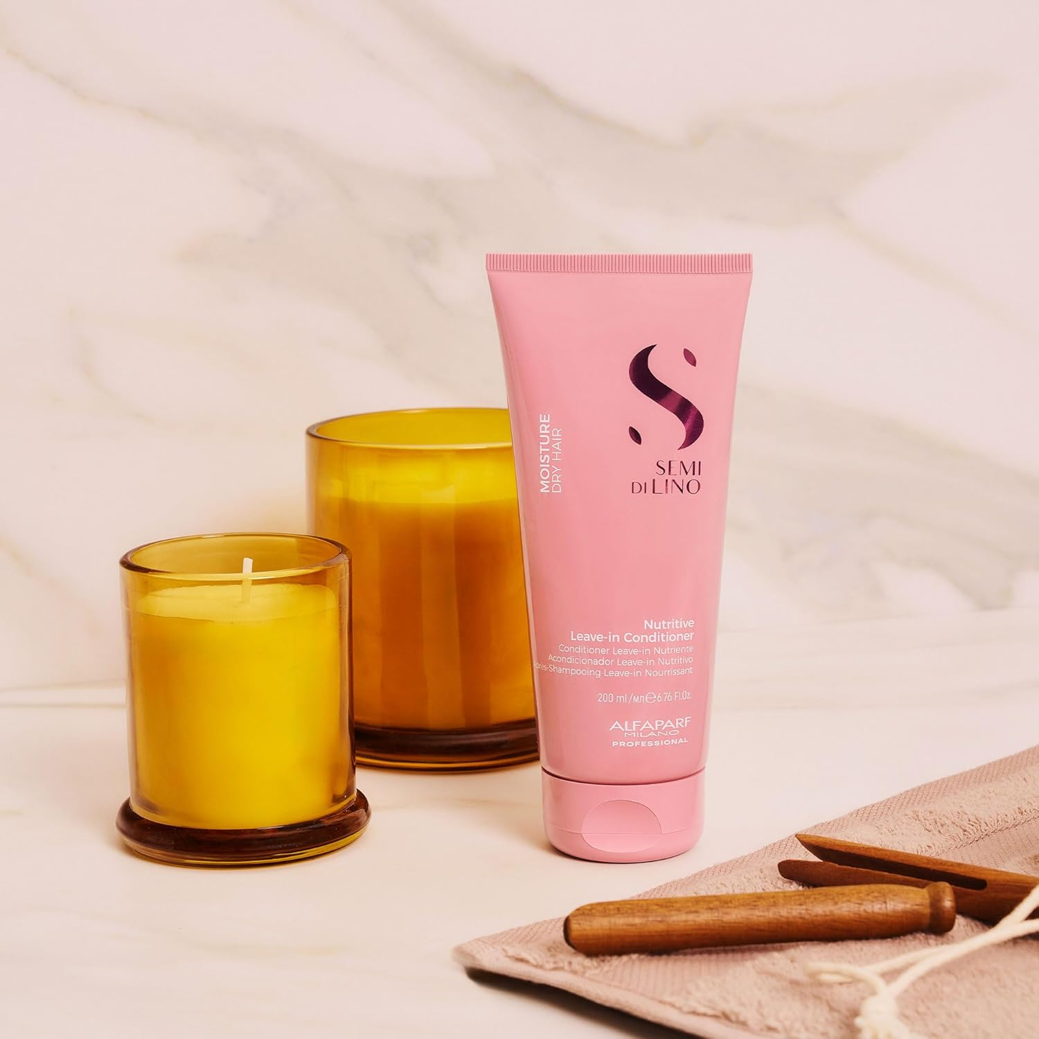 Alfaparf Milano Semi Di Lino Moisture Nutritive Leave-In Conditioner - Promoting Glossy, Silky Radiance - Softens, Nourishes and Protects - 6.76 Oz image number 6