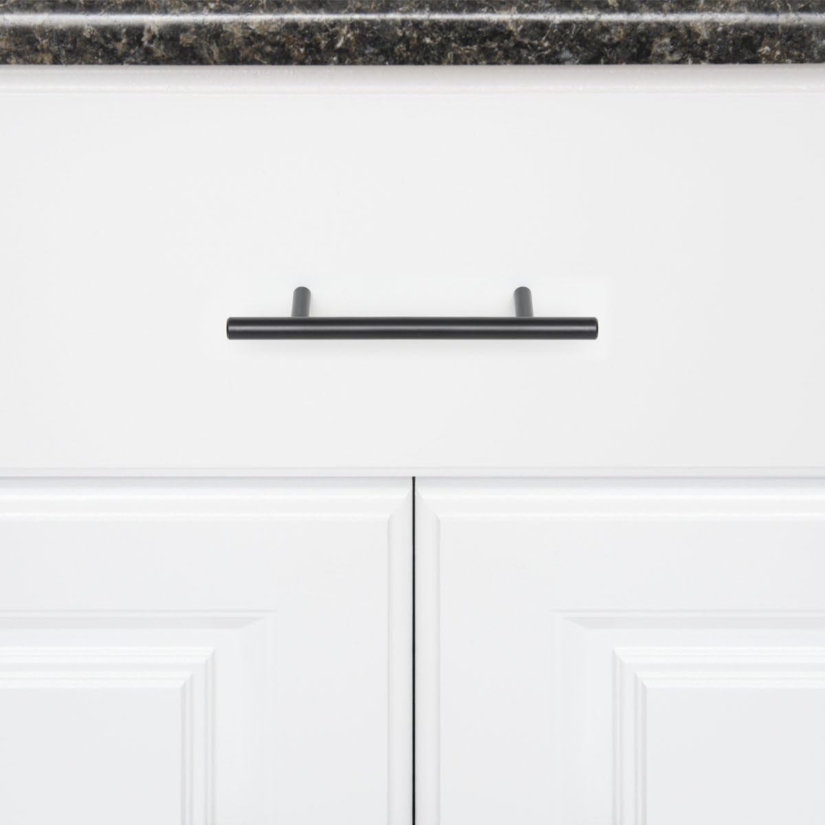 Amazon Basics Euro Bar Cabinet Handle (1.0Cm Diameter), 13.6Cm Length (7.6Cm Hole Center), Flat Black, 10-Pack image number 4