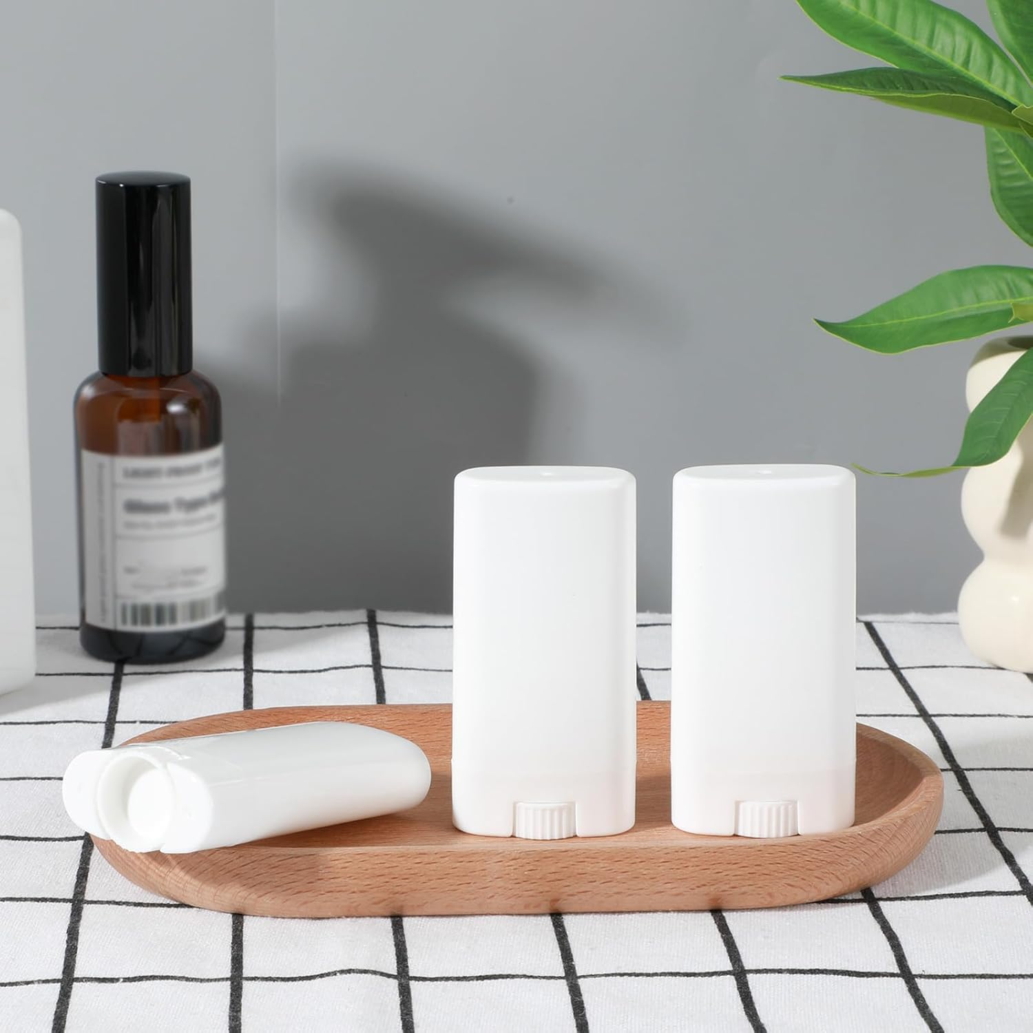 Guduling 10 Pcs Deodorant Tubes Empty,Deodorant Container,Twist-Up Refillable Plastic Empty Deodorants Containers,For DIY Deodorants, Aromatherapy, Balm, Etc image number 6