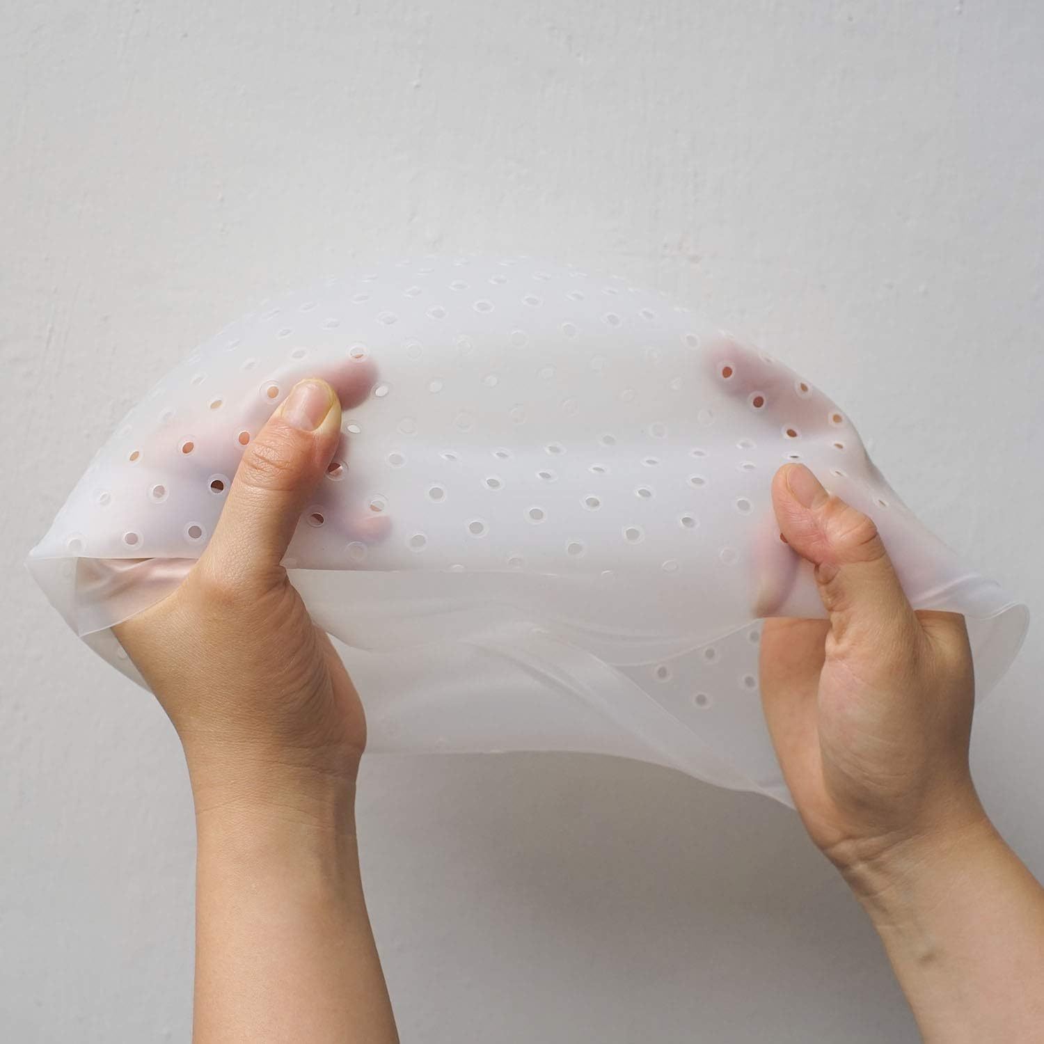 3 PCS Pre-Punched Hair Highlighting Cap with Hook Kit - Silicone Dyeing and Frosting Cap for DIY Highlights at Home Hair Salon - Reusable Barber Cap (White) image number 2