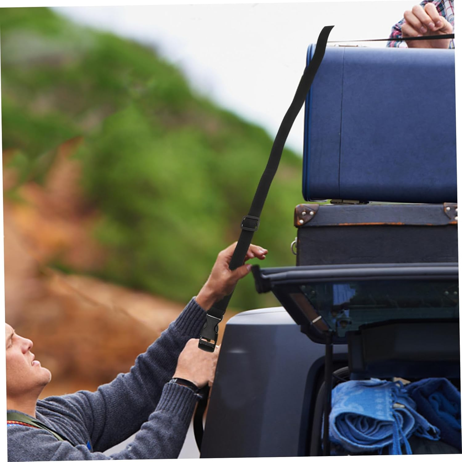 YOSADIER 4Pcs Adjustable Buckle Straps with Snap Clasp for Luggage and Backpacks Elastic with Quick Release Buckles Suitcase Belt for Outdoor and Duffle Bag Use image number 3