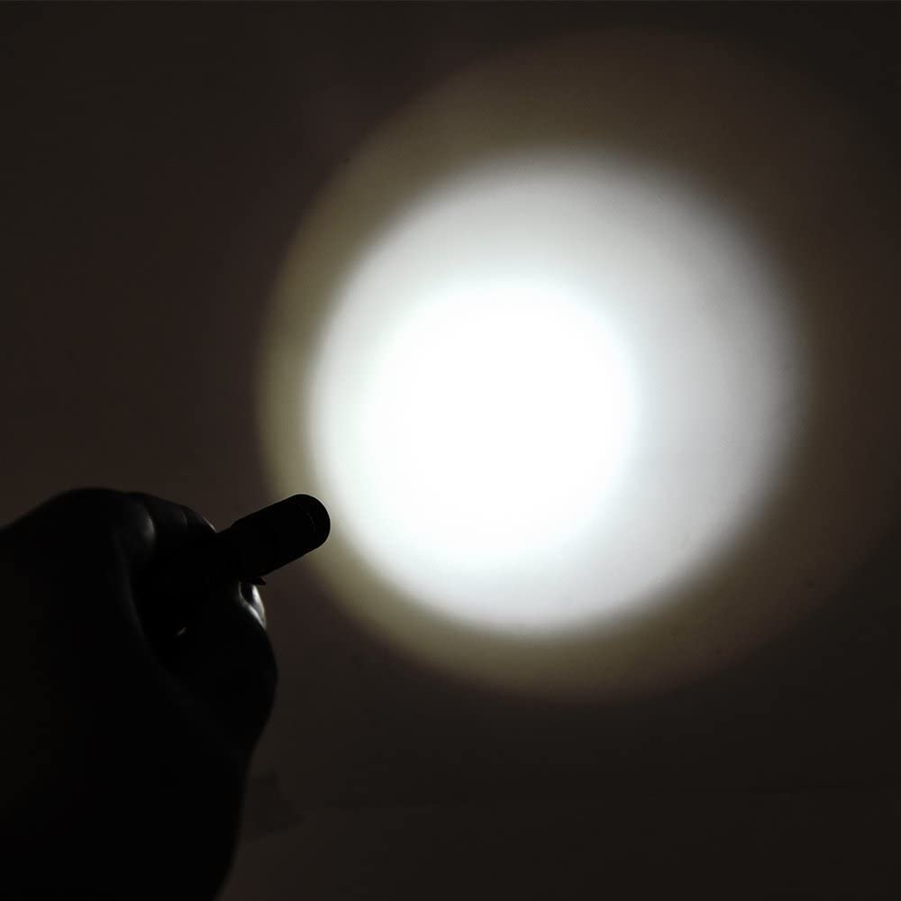 MODOAO Ultra Slim Portable 900LM Mini LED Flashlight Belt Clip Pen Light Tactical Torch 9 Cm (4 Pack)