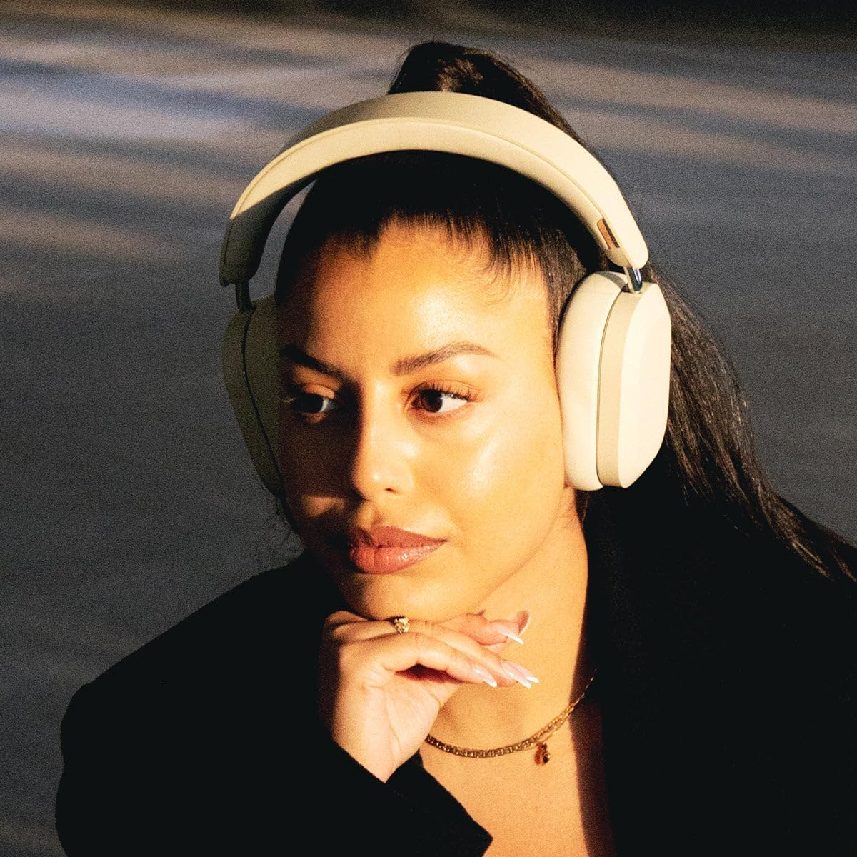 Defunc Mondo Over-Ears Wireless Headphones with Optional Cable - 45H of Active Play Time - Bluetooth - Dual ENC Microphones and Drivers (Black) image number 6