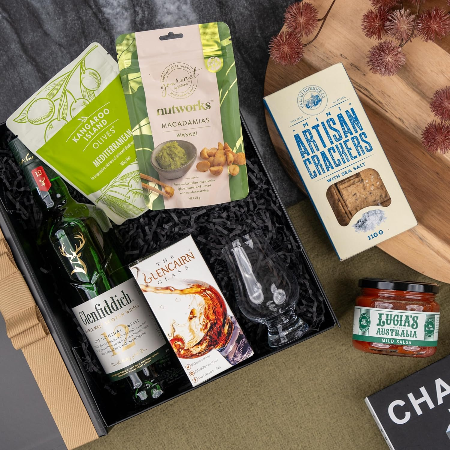 Luxury Whisky Hamper, Gift Hamper, Includes Aged Whisky, Gourmet Snacks, Perfect Birthday or Thank You Gift image number 4