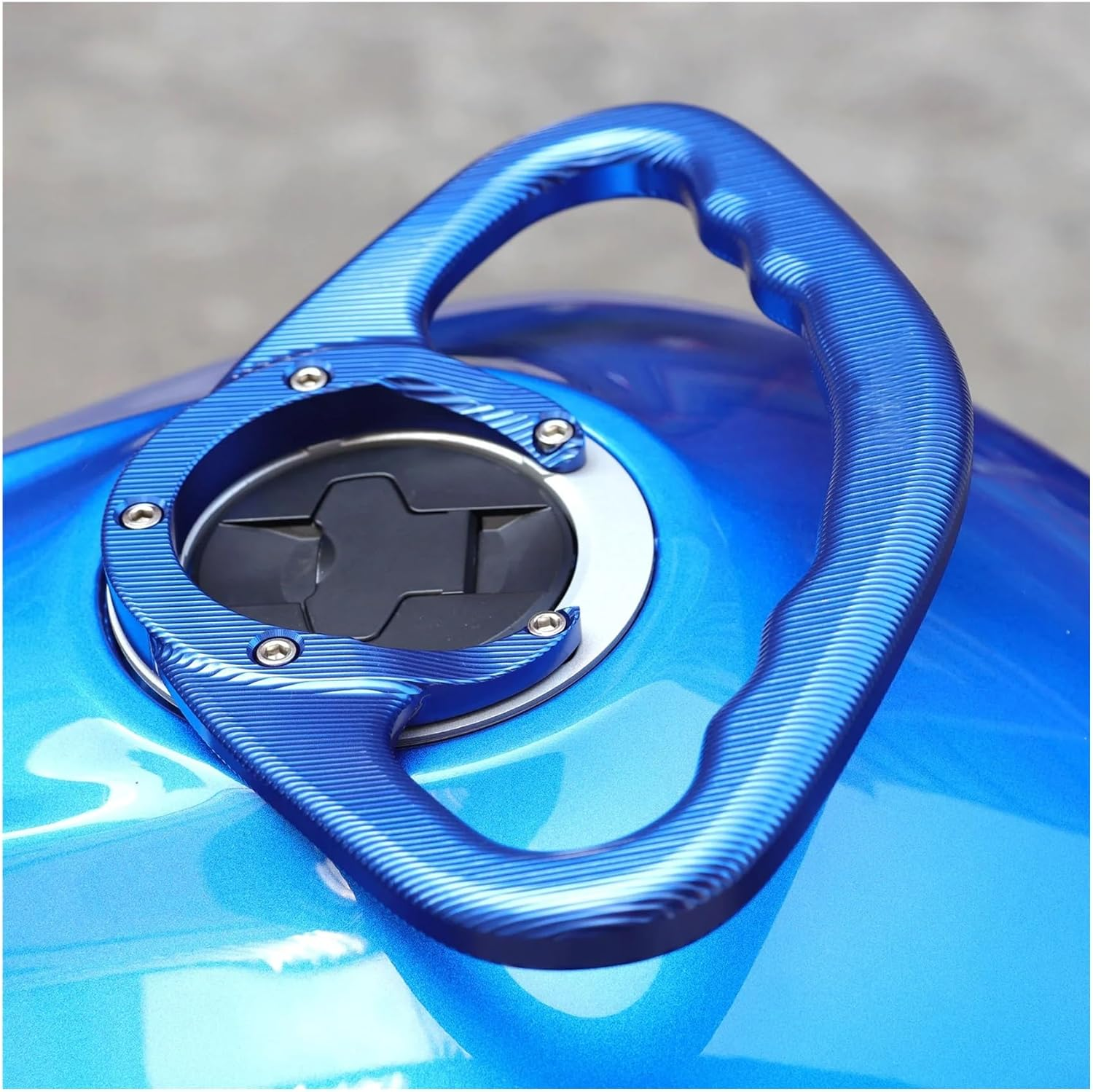 Fuel Tank Handle Compatible with GSXR GSX-R 600 750 1000 1300 K2 K3 K4 K5 K6 K7 K8 K9 K11 Motorcycle Rear Passenger Armrest (Color : Black) image number 2