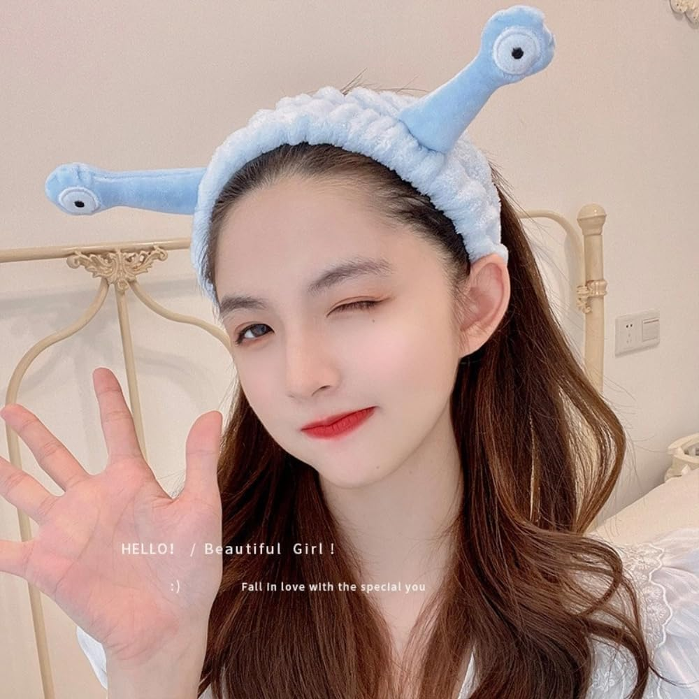 Face Wash Headband Spa Headband for Women Snail Skincare Headband Cute Animal Head Hoop Cartoon Fluffy Headband image number 2