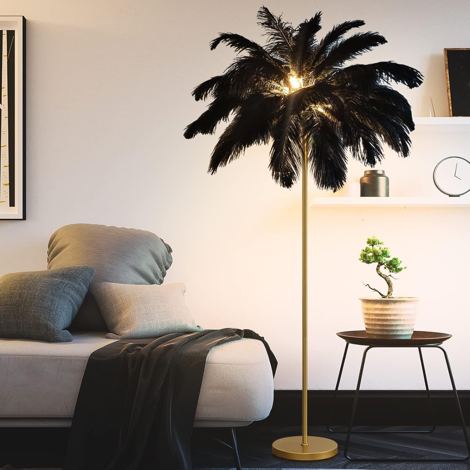 Luxurious Ostrich Feather Floor Lamp&ndash;This Elegant Floor Lamp Features 48 Natural Ostrich Feathers, Offering a Soft, Warm Glow and Creating a Glamorous Atmosphere in Your Living Room