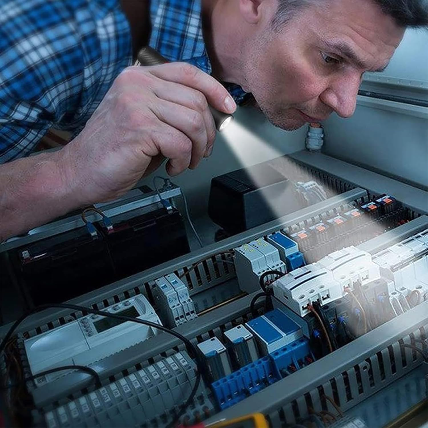 MODOAO Mini LED Keychain Flashlight, 2 Pack Pocket Size Torch with 3 Light Modes, Waterproof Ultra Bright Portable Key Chain Small Flash Light for Hiking, Camping, Hunting, Fishing