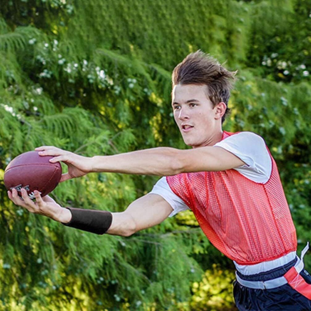 10Pcs Wristband Baseballs Wrist Brace Football Wristbands for Plays Athletic Gear Play Card Wrist Band Football Gear Softball Wristbands Sports Polyester Bracket image number 4