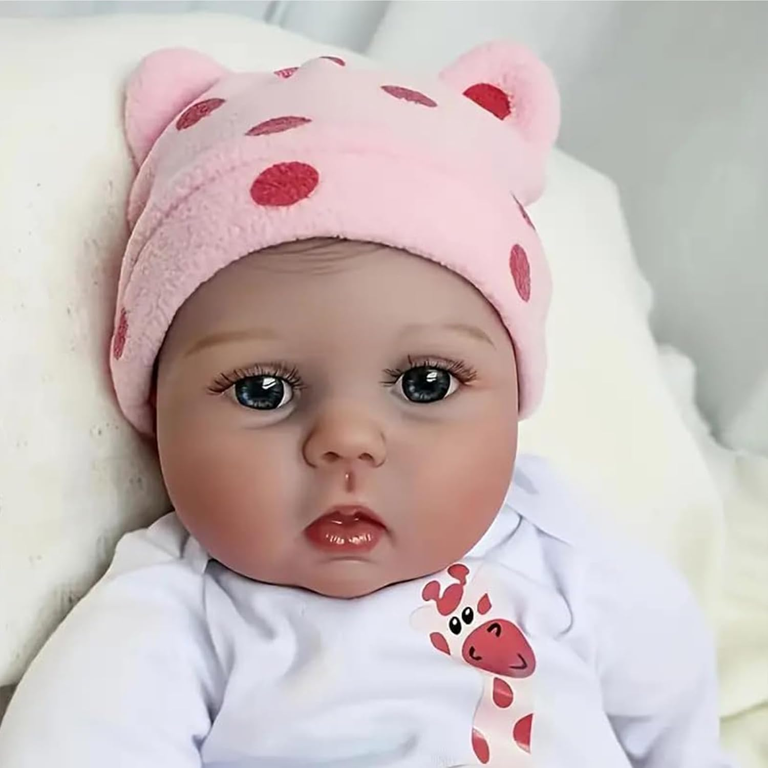 Reborn Baby Dolls Girl 22-Inch Realistic-Newborn Baby Dolls with Weighted Soft Cloth Body, Real Life Cute Reborn Dolls with Gift Box for Kids Age 3+ image number 3