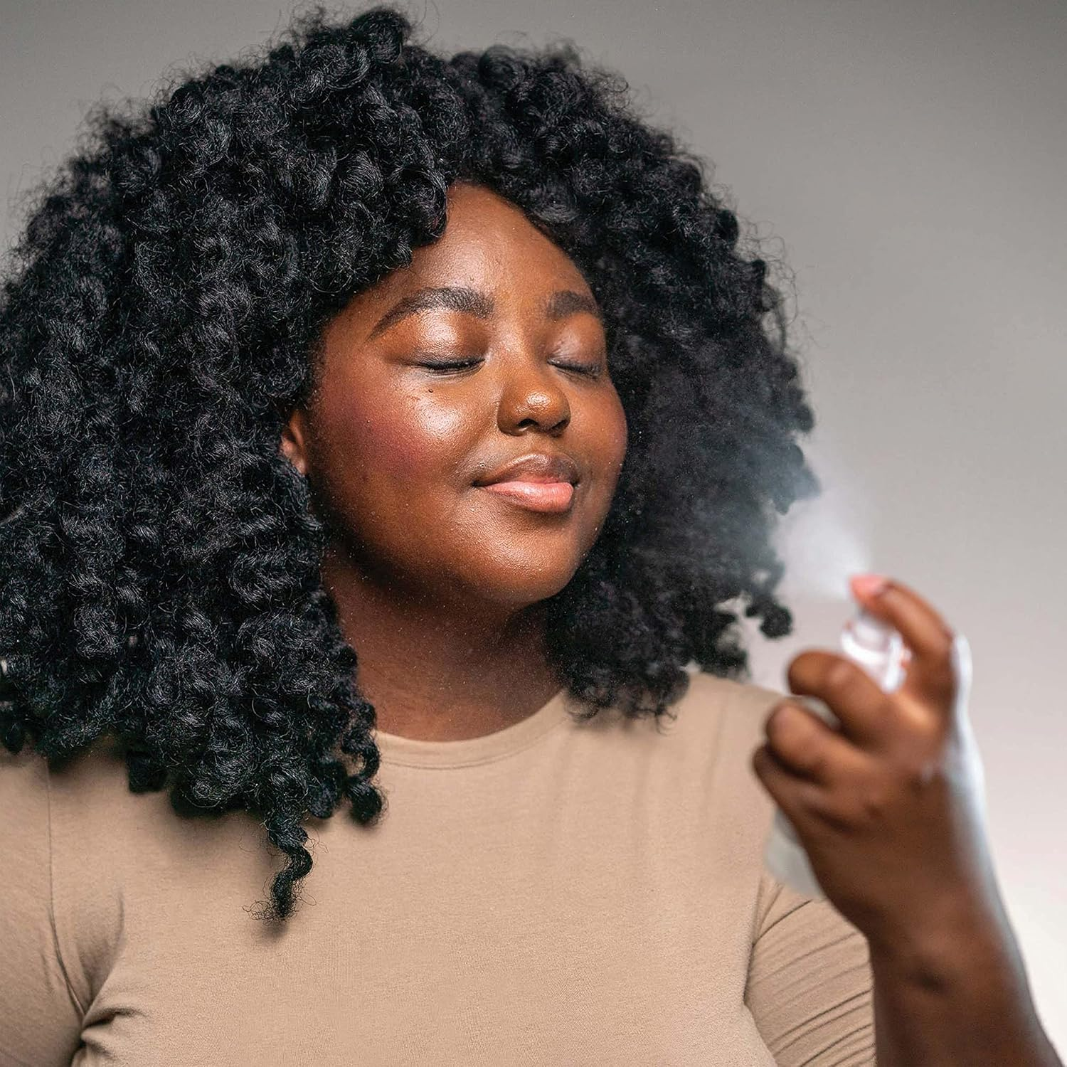 Mario Badescu Setting Facial Spray Mist with Aloe & Coconut Water, Refreshing and Hydrating Collagen Stimulating Makeup Spray, Alcohol Free, Fragrance Free, Dye & Sulfate Free, 4 Fl Oz