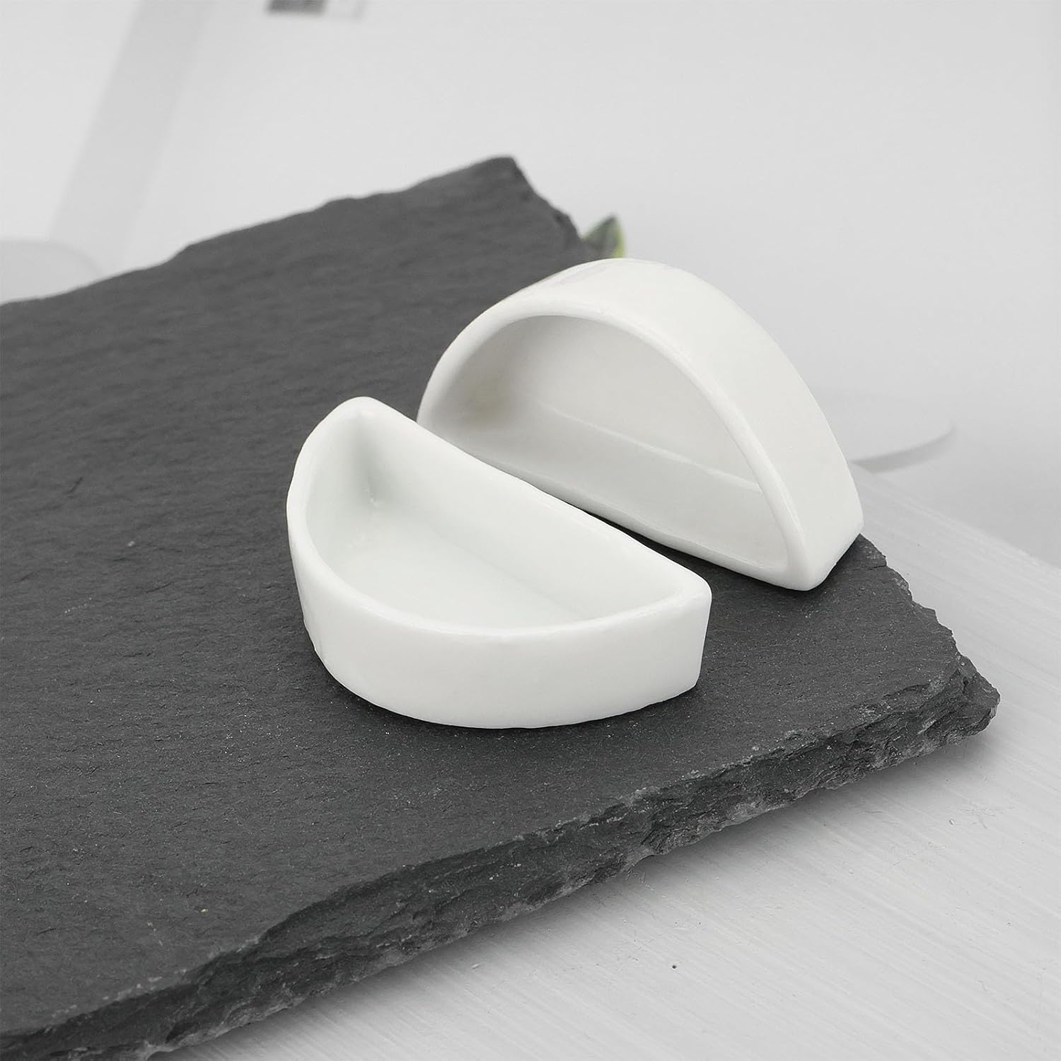 Ecsing 6PCS Hermit Crab Mini Ceramic Dish 4.21X2X1.05Cm Semicircle Shape Reptile Food Bowl for Spider Hermit Crab Tarantula Millipede White image number 5