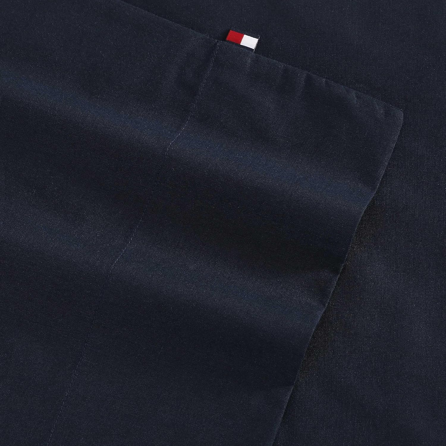 Tommy Hilfiger - King Bed Sheets, Moisture-Wicking Cotton Bedding with Matching Pillowcase, Lightweight Bed Set, Deep Pockets, Oeko-Tex Certified (Performance Cooling Navy) image number 5