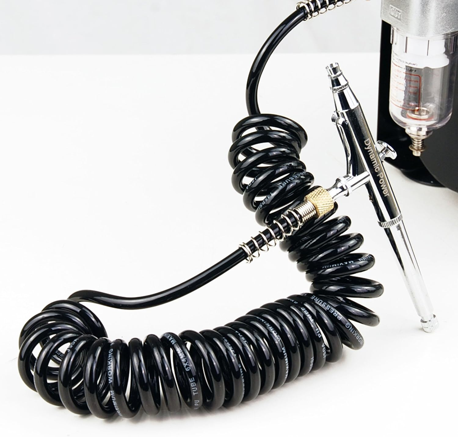 Dynamic Power 1/8" 3 Metres Coiled Retractable Air Hose image number 1