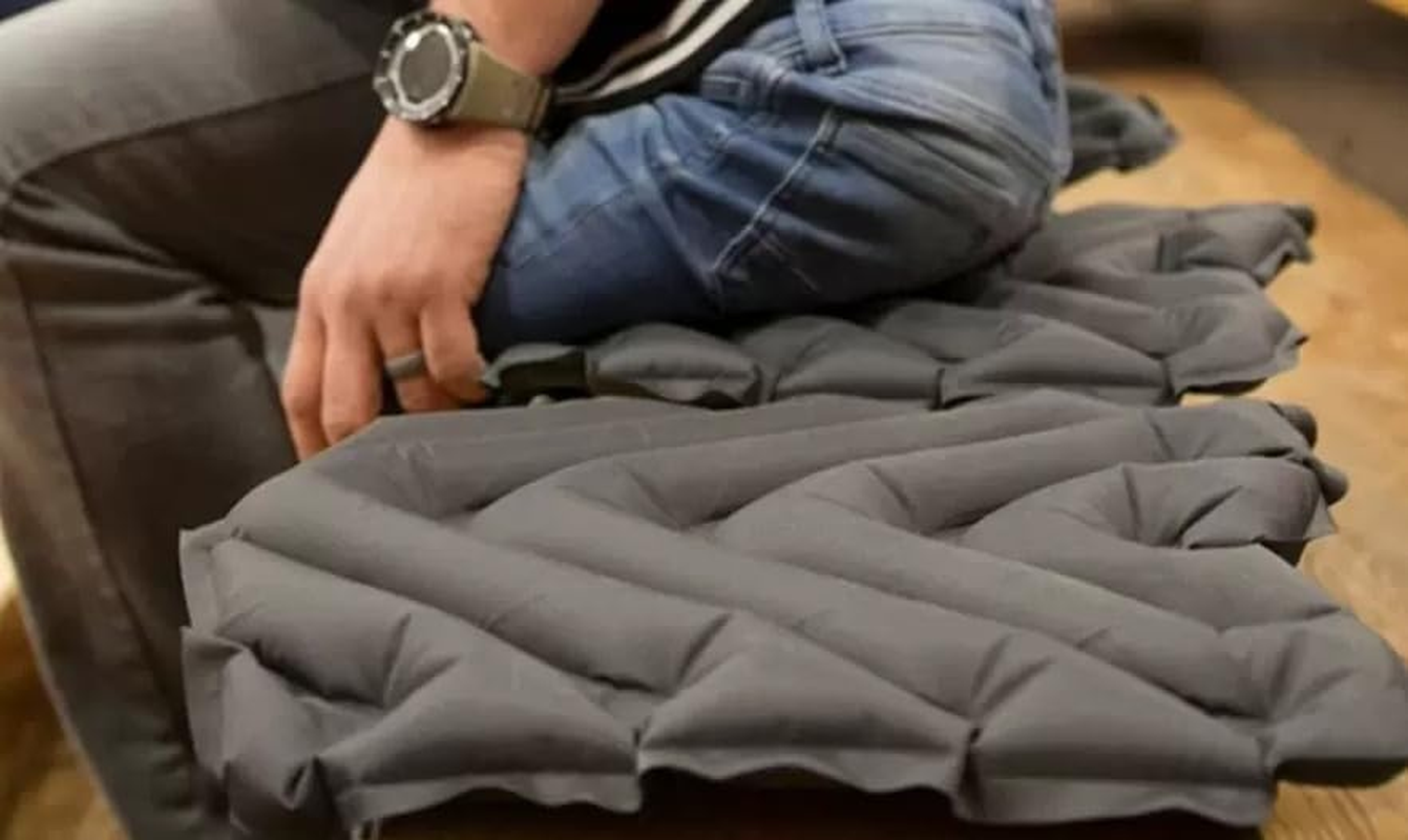 Comfortable Inflatable Cushion for Camping, Hiking, and Travel - Lightweight, Portable, and Versatile for Outdoor Enthusiasts - Great Value and Support image number 5