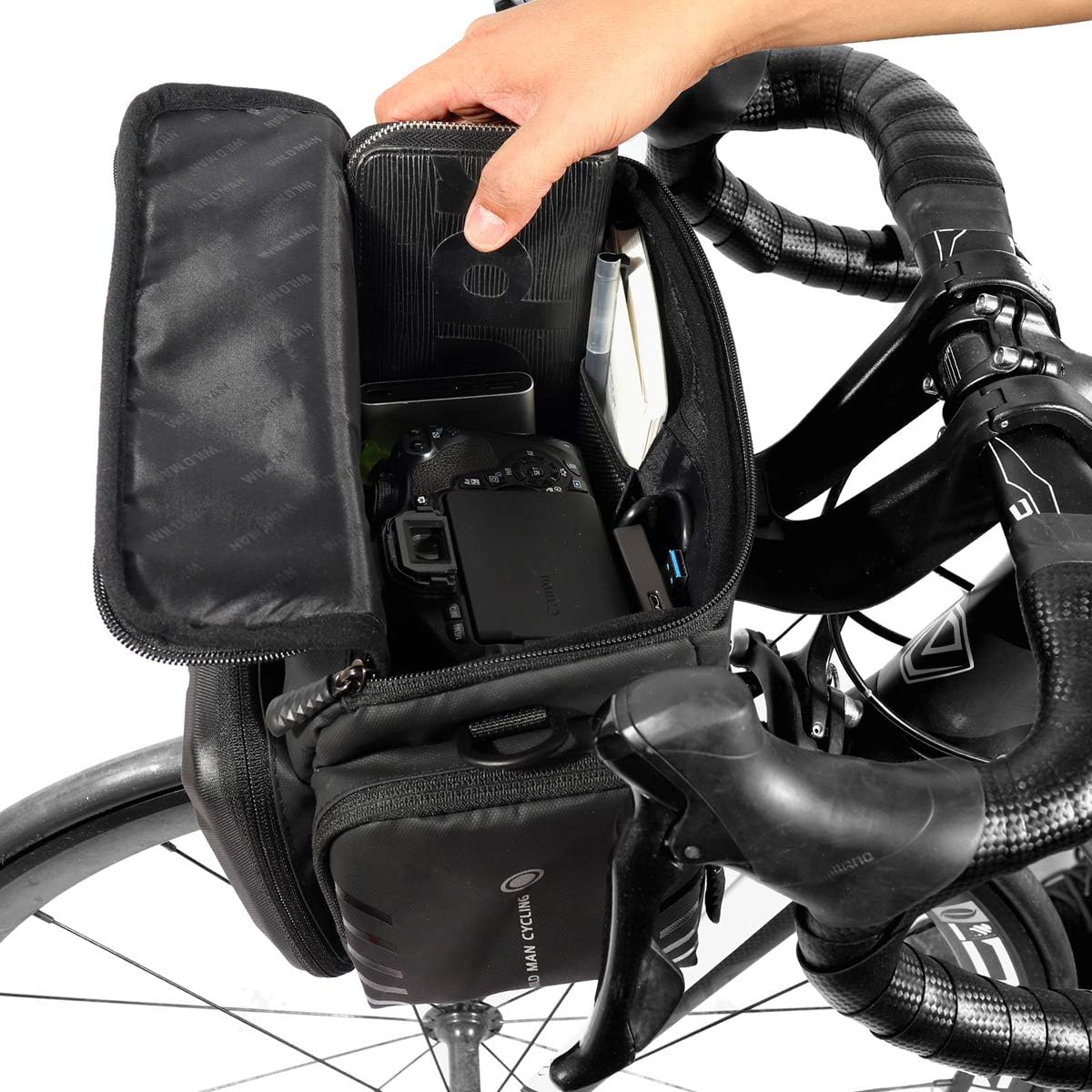 WILD MAN 4L Rainproof Bike Handlebar Storage Bag with Touch Screen Use for MTB Mountain Road Bike Folding Bike Scooters image number 4