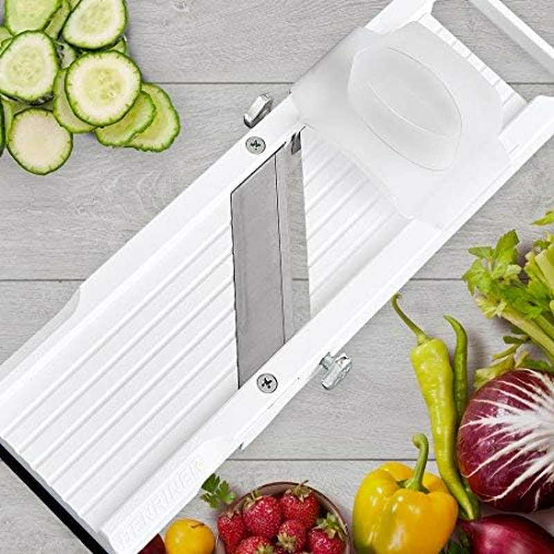 Benriner Mandoline Slicer, Japanese Stainless Steel Blade, BPA Free, Beige Classic Slicer, Biege with 4 Japanese Stainless Steel Blades Beige image number 5