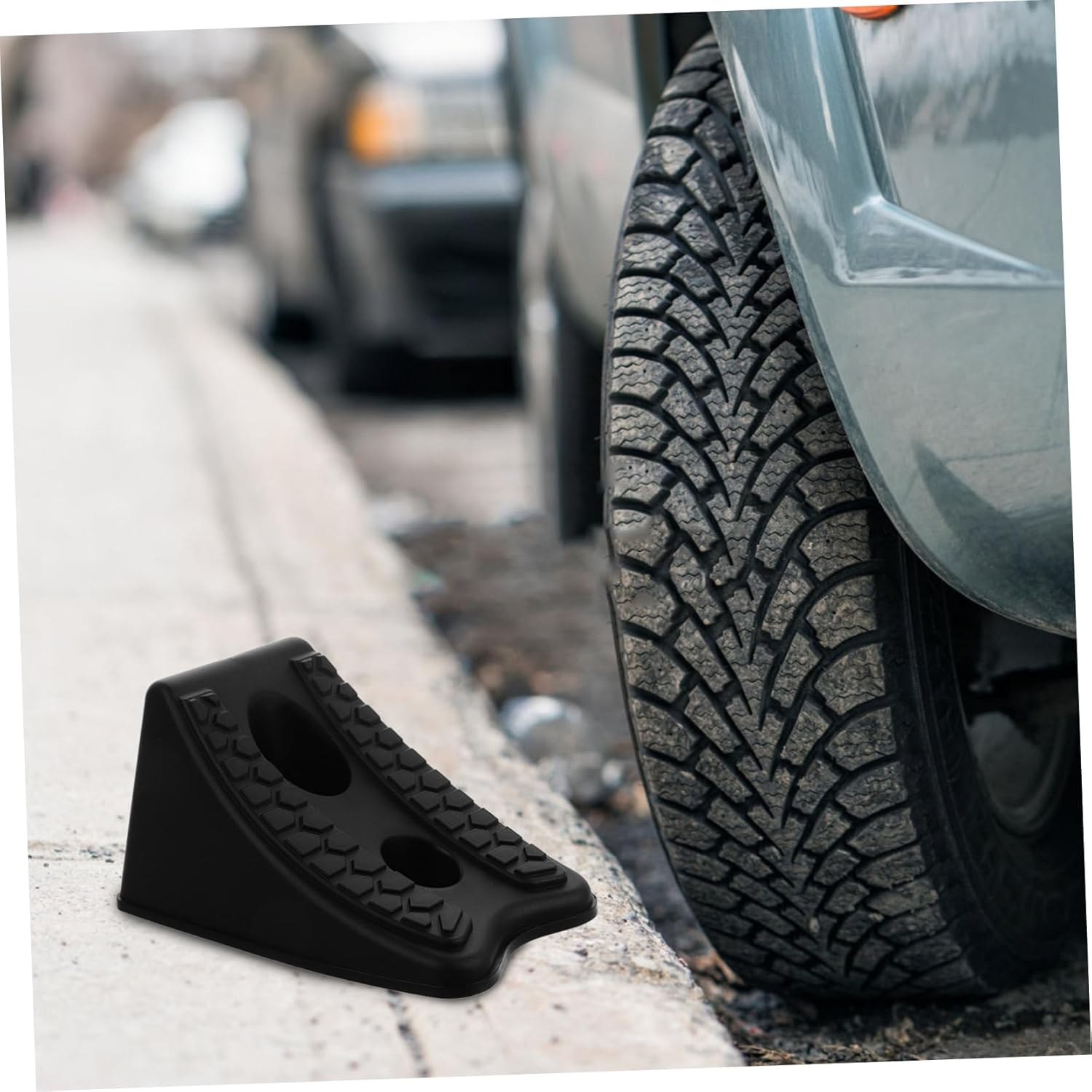 SOLUSTRE Heavy Duty Car Wheel Chock Slip Resistant Block for Automotive Use Black image number 5