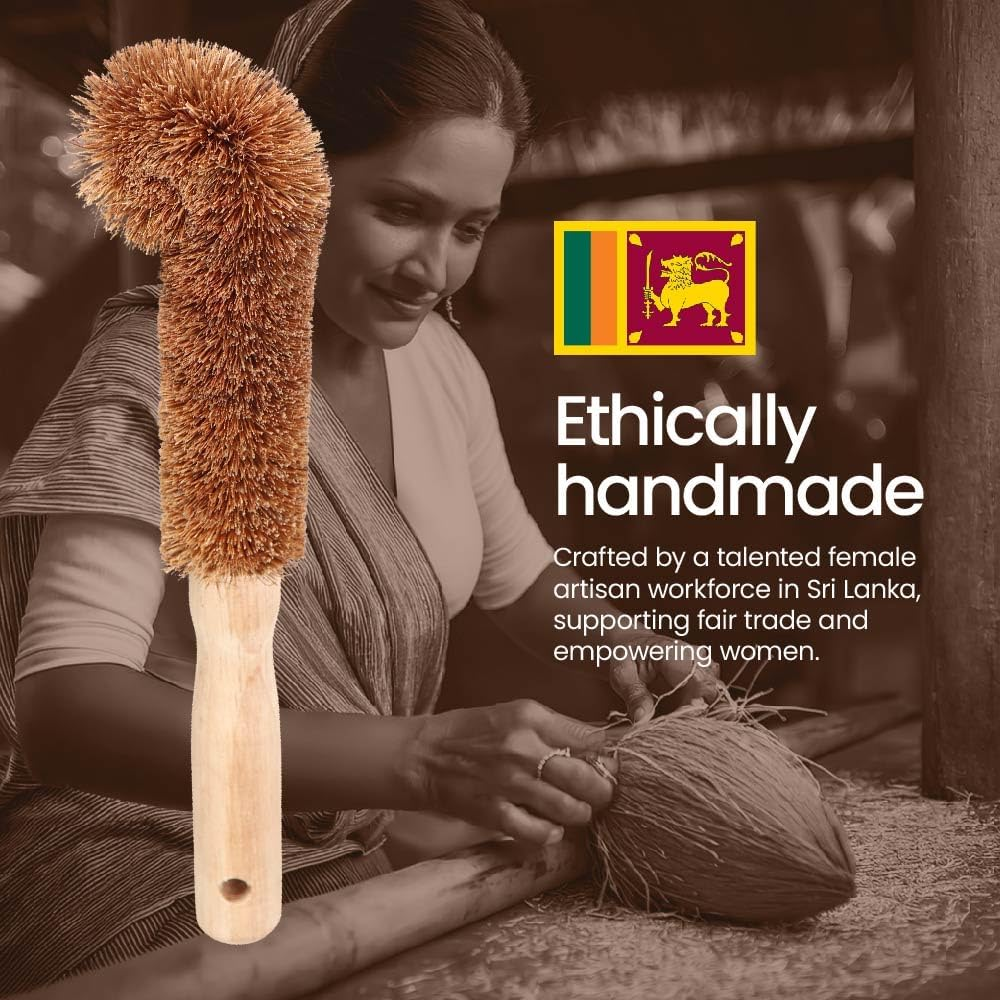 Eco Basics Natural plus Cup & Mug Brush &ndash; Ethically Handmade by Female Artisan, Natural Rubber Wood & Coconut Fibers, Plastic-Free, 24X6 Cm, Eco-Friendly Cleaning for Cups & Mugs image number 2