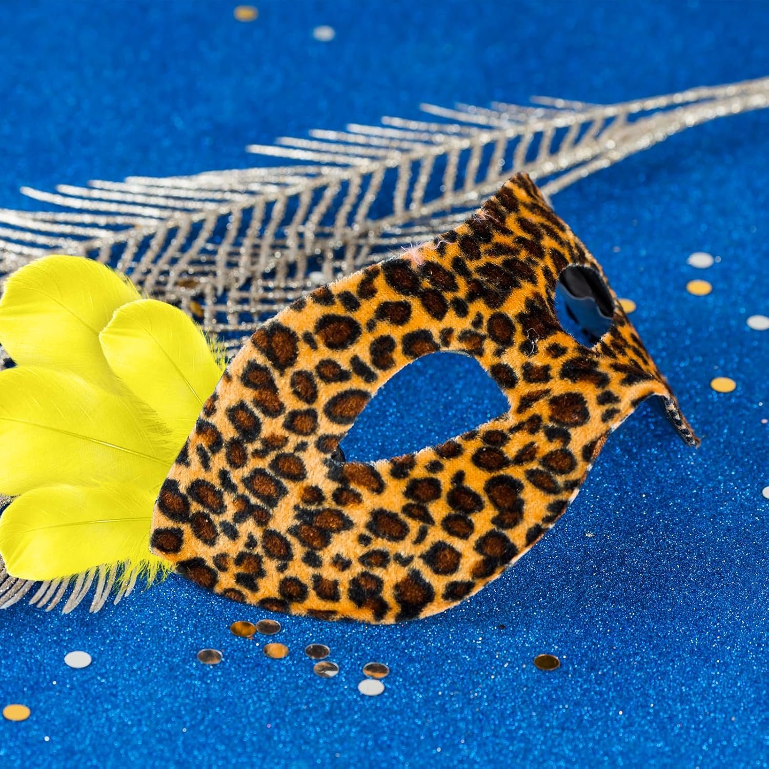 TEAONE Colorful Feathers, 200 PCS Soft Plume for Dream Catchers, Home Decorations image number 6