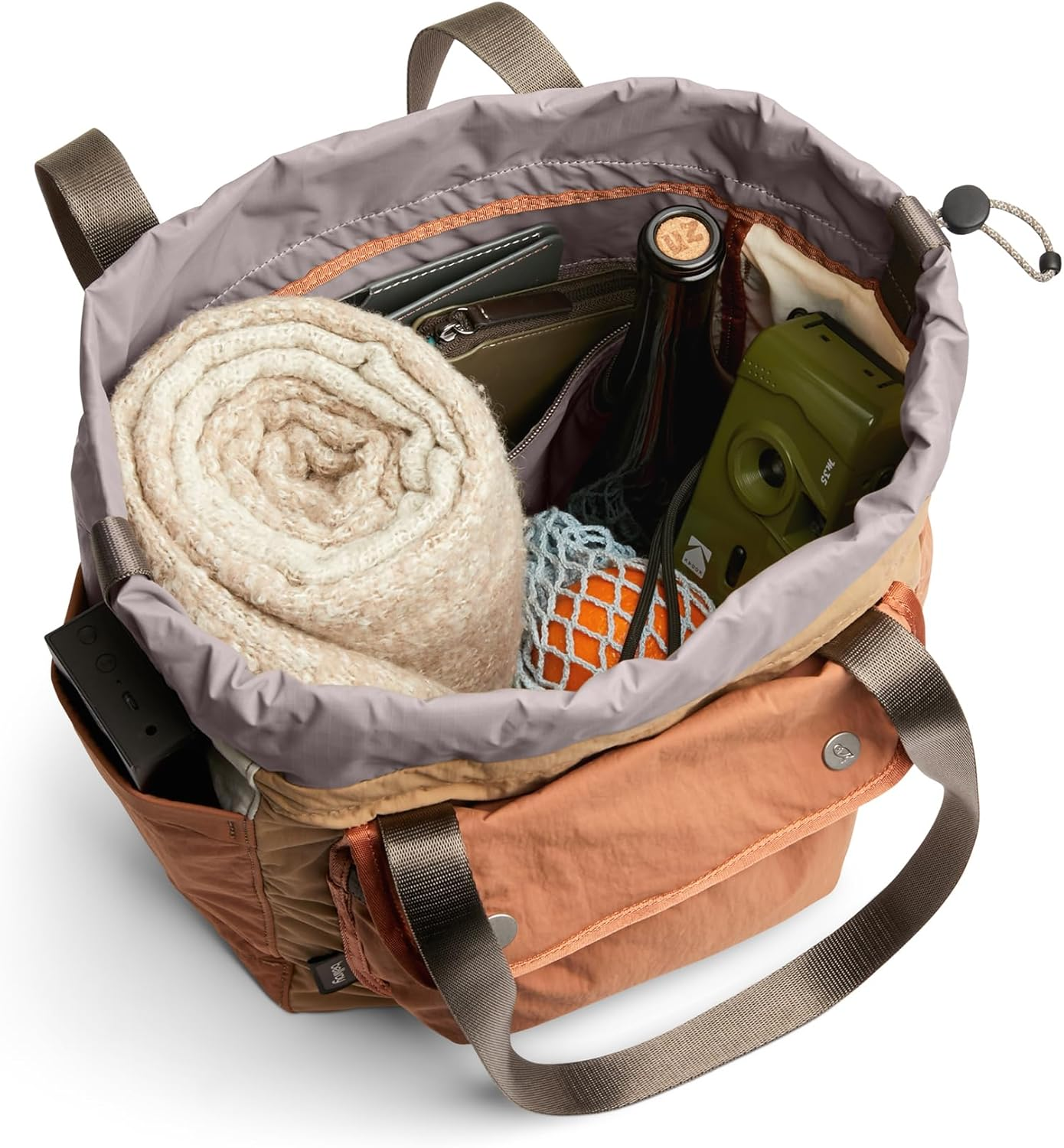 Bellroy Cinch Tote (16 Liter Lightweight Tote Bag with External Organization, Pop Pockets, a Luggage Pass-Through, and Effortless Draw-Cord Closure) - Denimblue image number 6