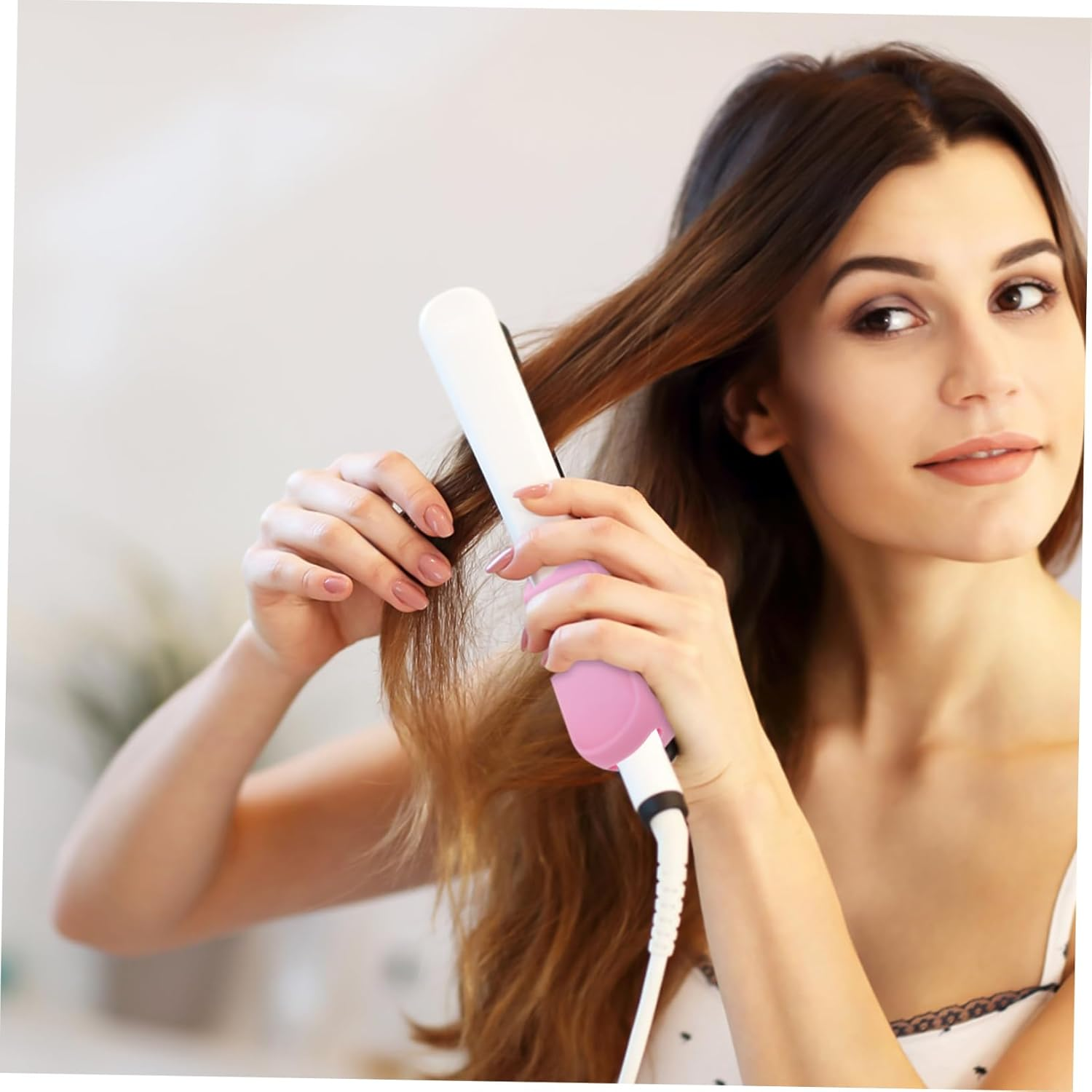 WOFASHPURET Professional Flat Iron Cover Hair Straightener Holder Silicone Heat Resistant Sleeve image number 3