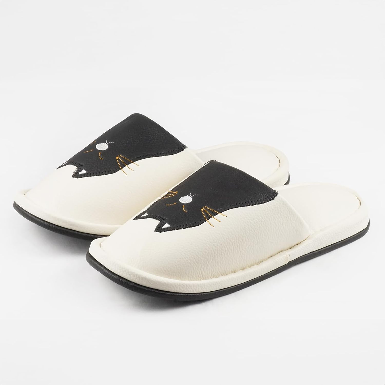 Basic Standard Toilet Slippers, Washable, Faux Leather, Slippers, Stylish, Monotone, Cat, White