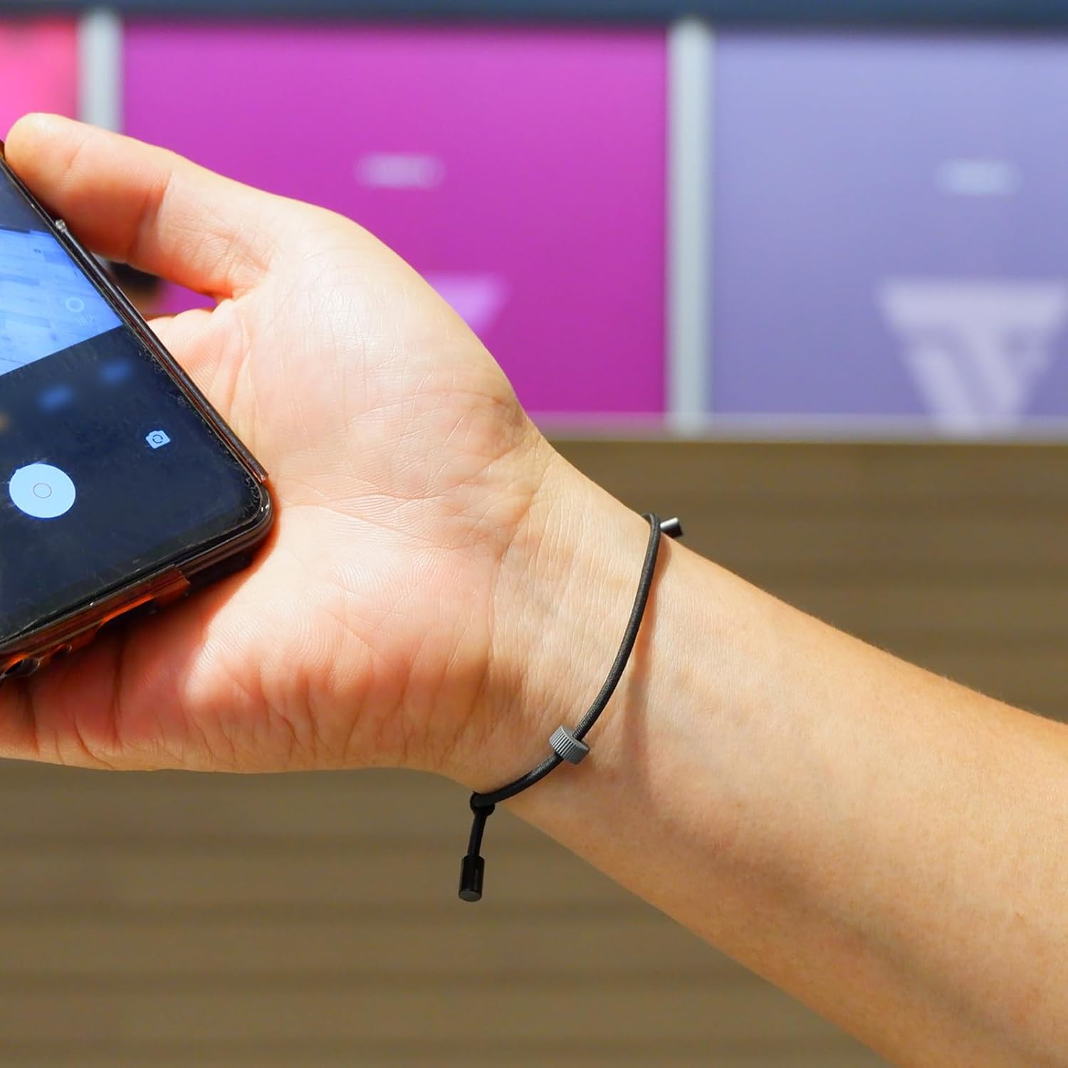 Bracelet Car Window Breaker Wrist Strap Escape Tool with Tungsten Bead & Handcuff Key (AHK3) - Wristbands Vehicle Emergency Escape, Shatter Tempered Safety Glass image number 1