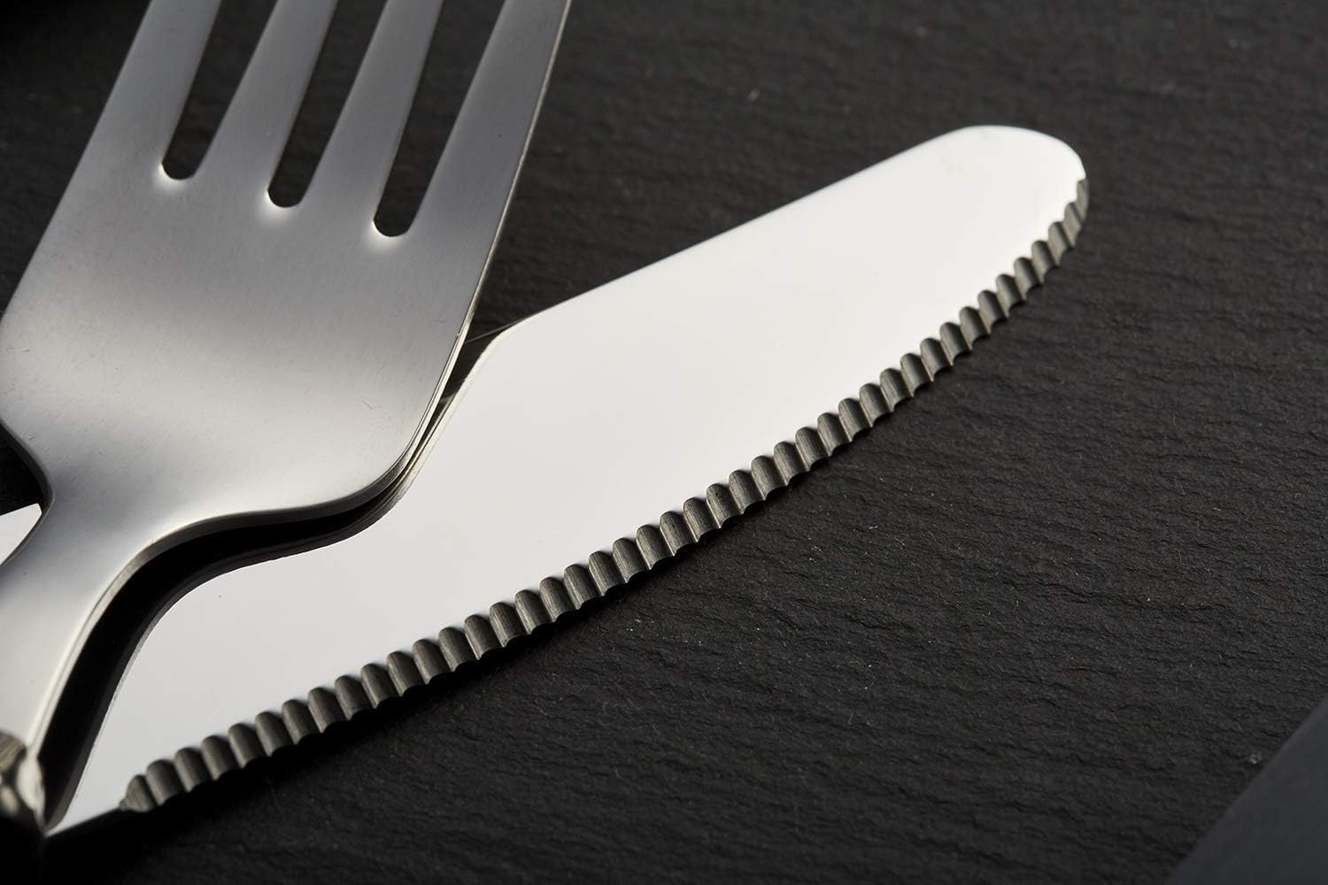 Annova Flatware 24 Pieces Set/Stainless Steel Vintage Silverware/Cutlery Set, Ivory Color, Dinner Knife/Dinner Fork/Dinner Spoon/Dessert Spoon, Mirror Polished, Service for 6 - Cream/Ivory Vintage image number 6