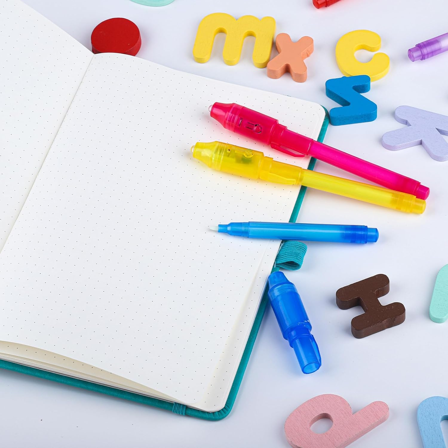 ASONA 16 Pcs Invisible Ink Pens with UV Light for Kids, Spy Pens for Secret Message and Birthday Party Favors, Writing Secret Message for Goodie Bag Stuffers Party Bag Gift image number 1