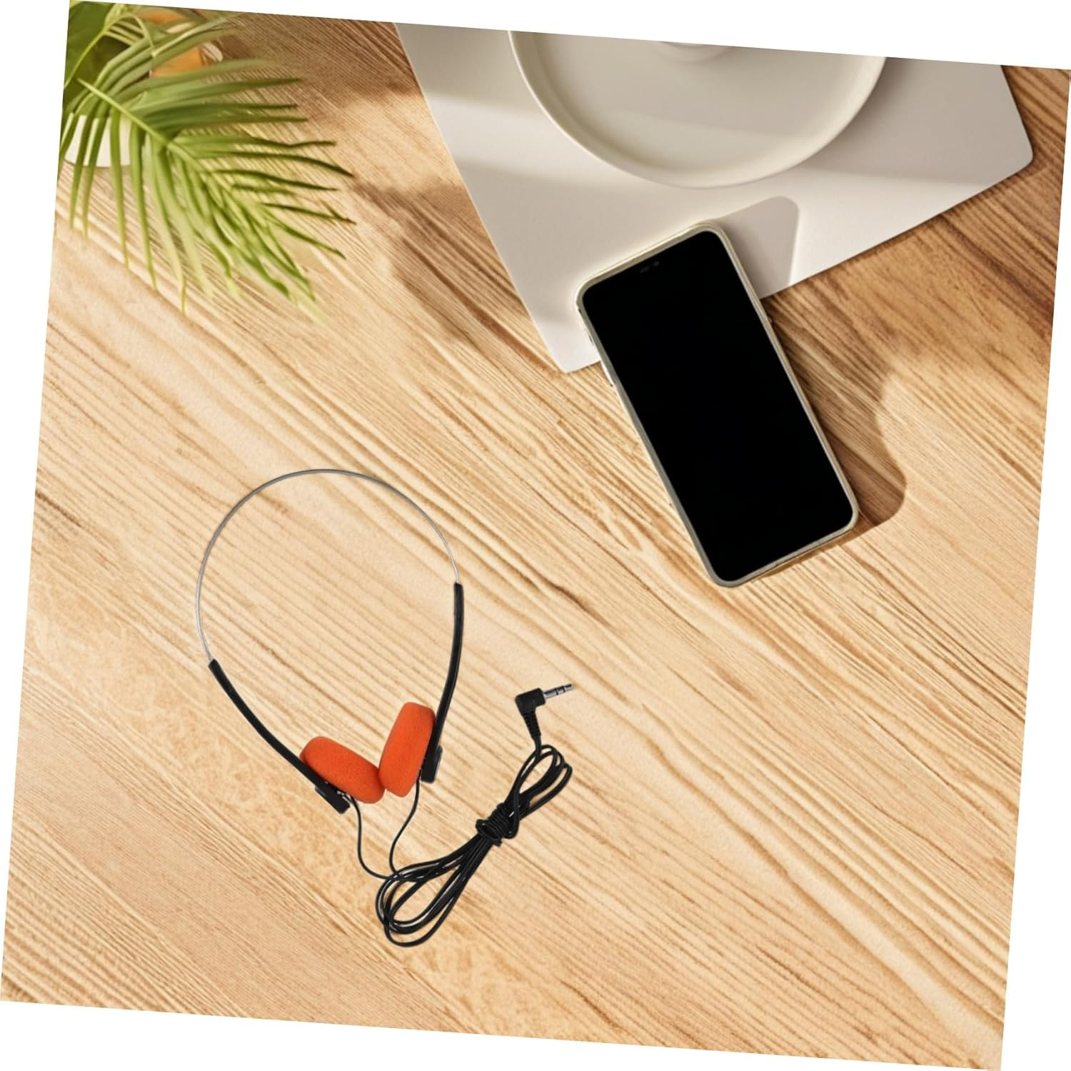 SECFOU Lightweight Retro Wired Headphones with Adjustable Headband and Cushioned Ear Pads for Students Clear Vocals and Design for Classroom and Library Use image number 6