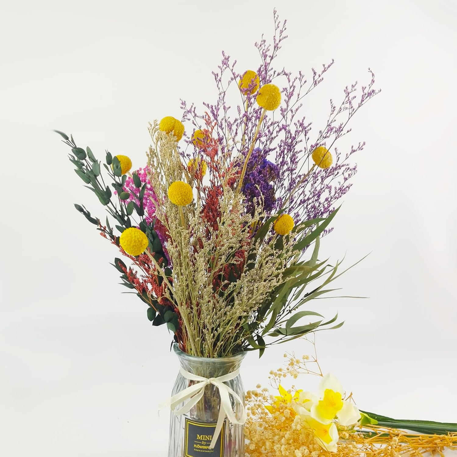 Tooget Natural Craspedia Dried Flowers Yellow Billy Buttons Balls Bouquet Bundles, Real Freshly Harvested Dry Plant Bunch Arrangements Decorate for Home Crafts, Party, Wedding, Store image number 1