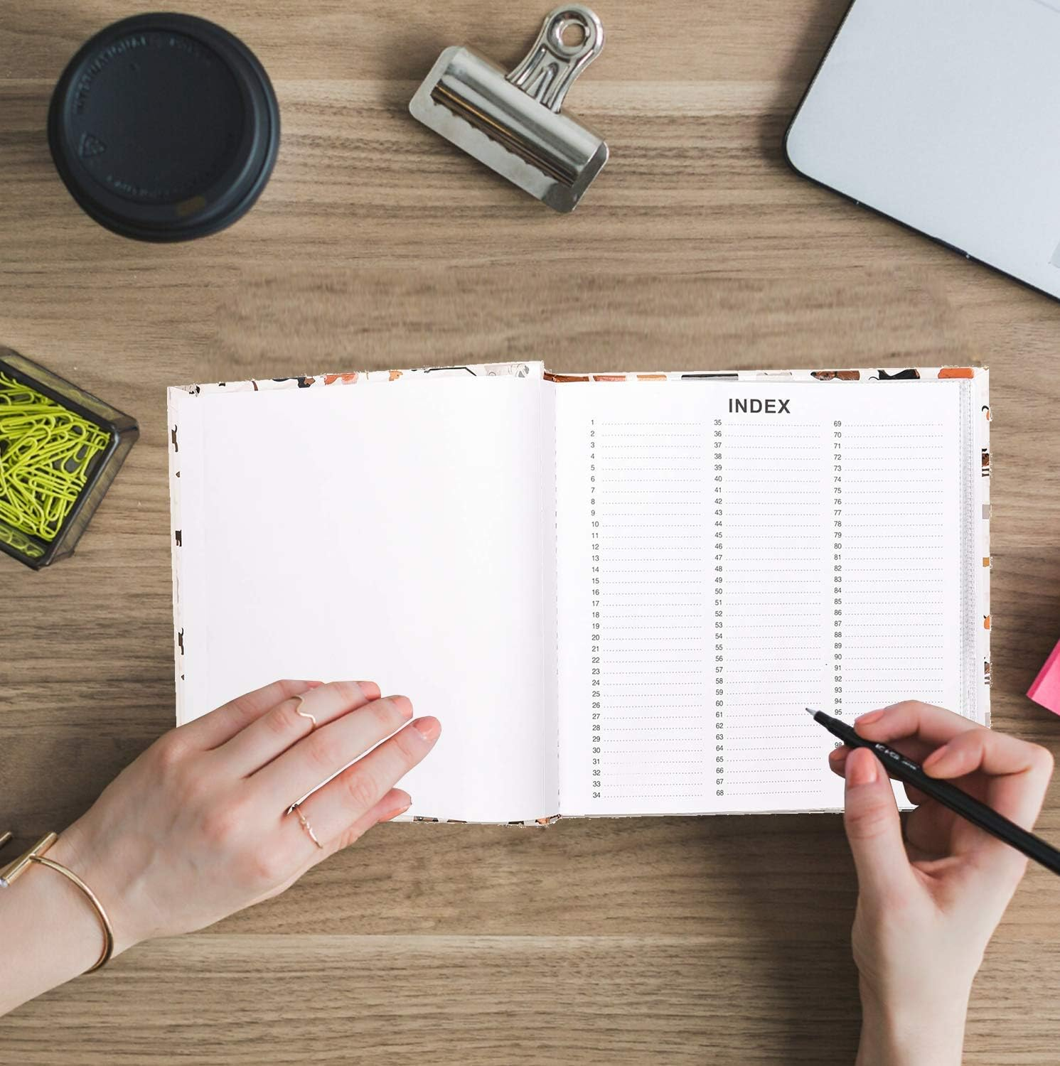 Cute Dog Photo Album Slip in Case Memo Album 6X4'' for 200 Photos by Arpan