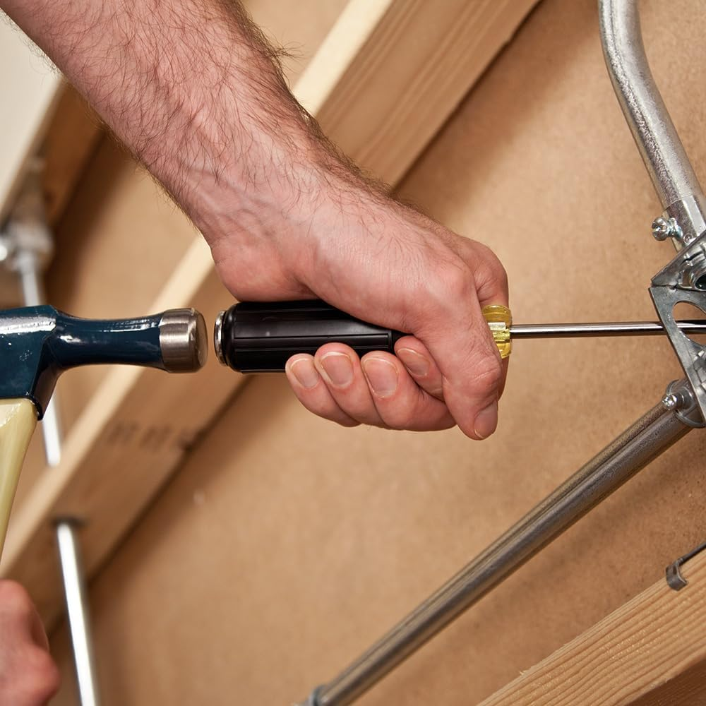 Klein Tools Demolition Scratch Awl 650DD image number 2