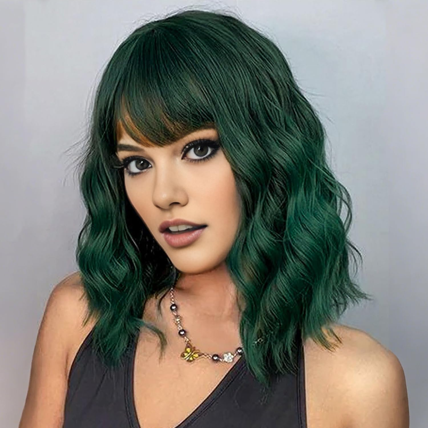 Short Bob Wig with Bangs Dark Green Loose Wave Wigs Shoulder Length 14Inch for Women Colorful Costume Wig Heat Resistant Fiber Hair for Daily Party Halloween Cosplay Use(313A#Darkgreen)