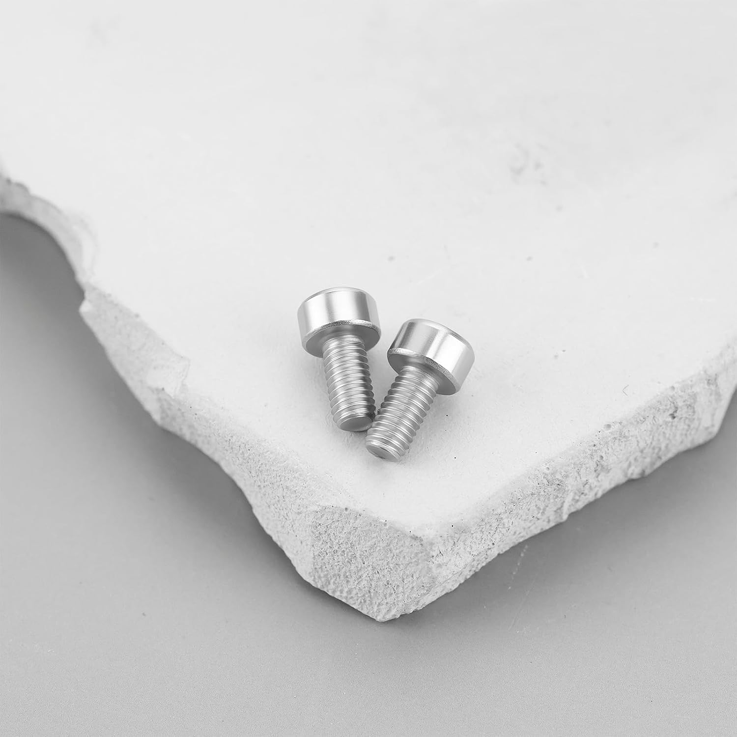 LT Easiyl 10Pcs M3X6Mm Guitar Tremolo Clamp Locking Nut Screws Compatible with Floyd Rose (Silver) - Silver image number 4