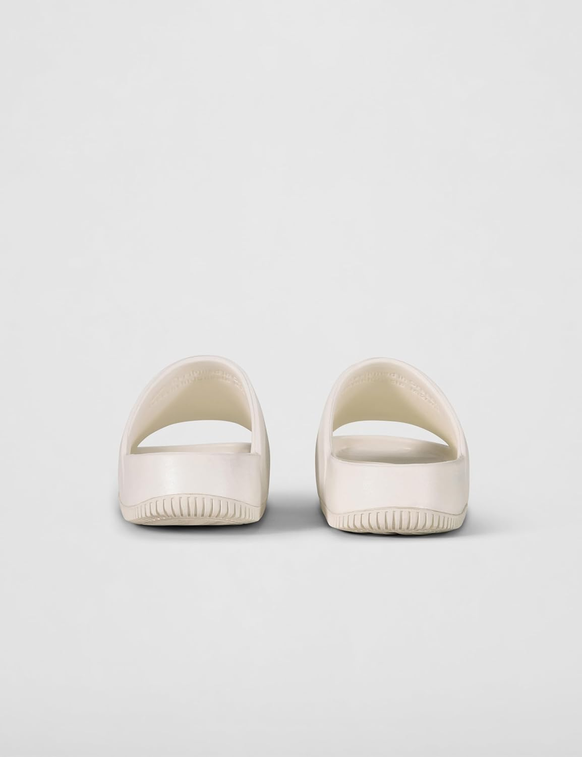 NIKE Men'S Calm Sneaker image number 2