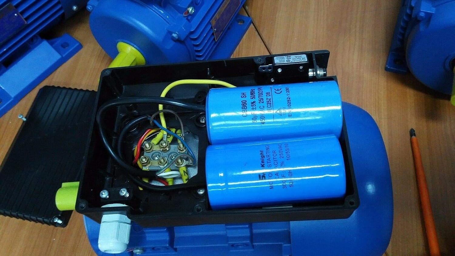 0.25Kw 0.33HP 1400Rpm Electrical Motor 1Phase 240V Reverse Dual Caps 14Mm Shaft image number 1