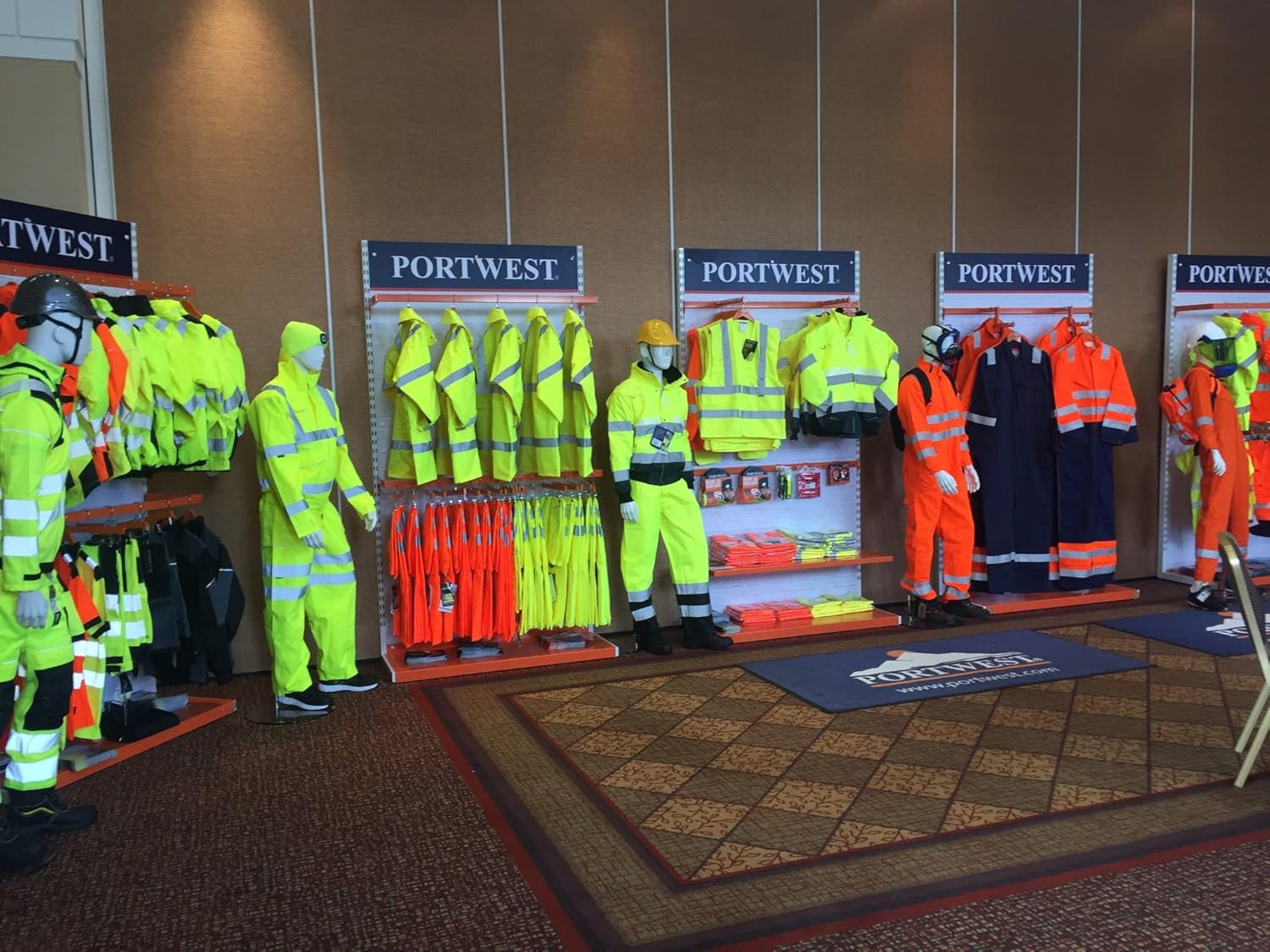 Portwest Hi-Vis Zipped Vest image number 5