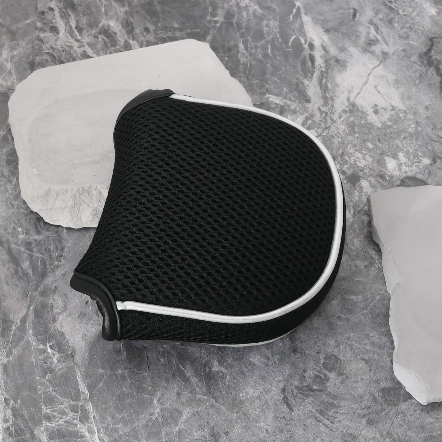 Ecsing Black Mesh Mallet Putter Cover Golf Putter Head Covers with Magnetic Closure Fashion Golf Accessories Golf Head Covers Putters image number 2