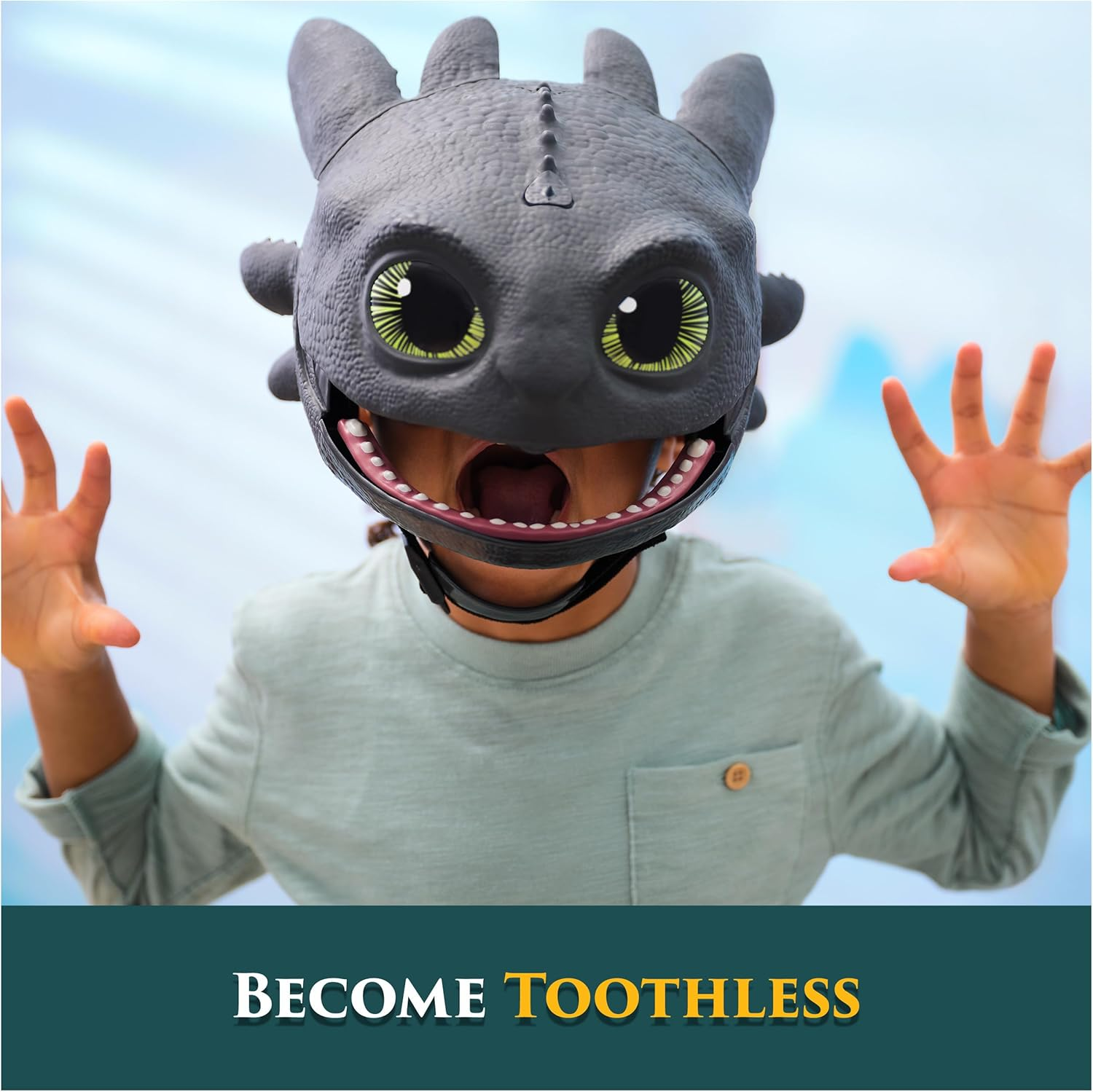 Dreamworks Dragons How to Train Your Dragon, Electronic Blast & Roar Toothless Mask, Kids Dress up & Pretend Play Costumes for Boys & Girls Ages 4 & Up image number 4