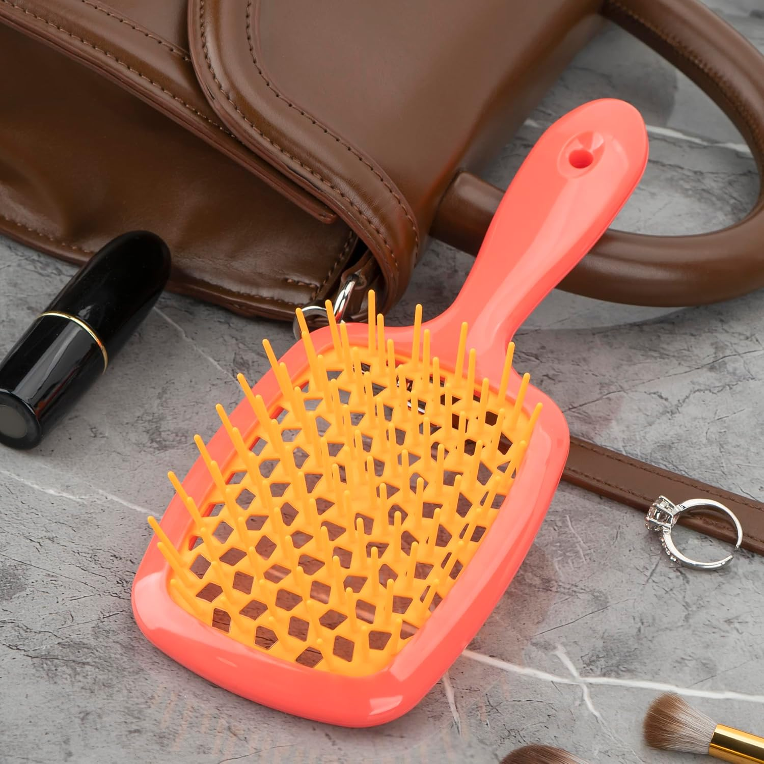 DODAMOUR Detangling Hair Brush, Vented Paddle Brush for Blow Drying and Scalp Massage, Square Scalp Massage Comb Ideal for Wet & Dry Hair, Suitable for Men and Women (Coral) image number 4