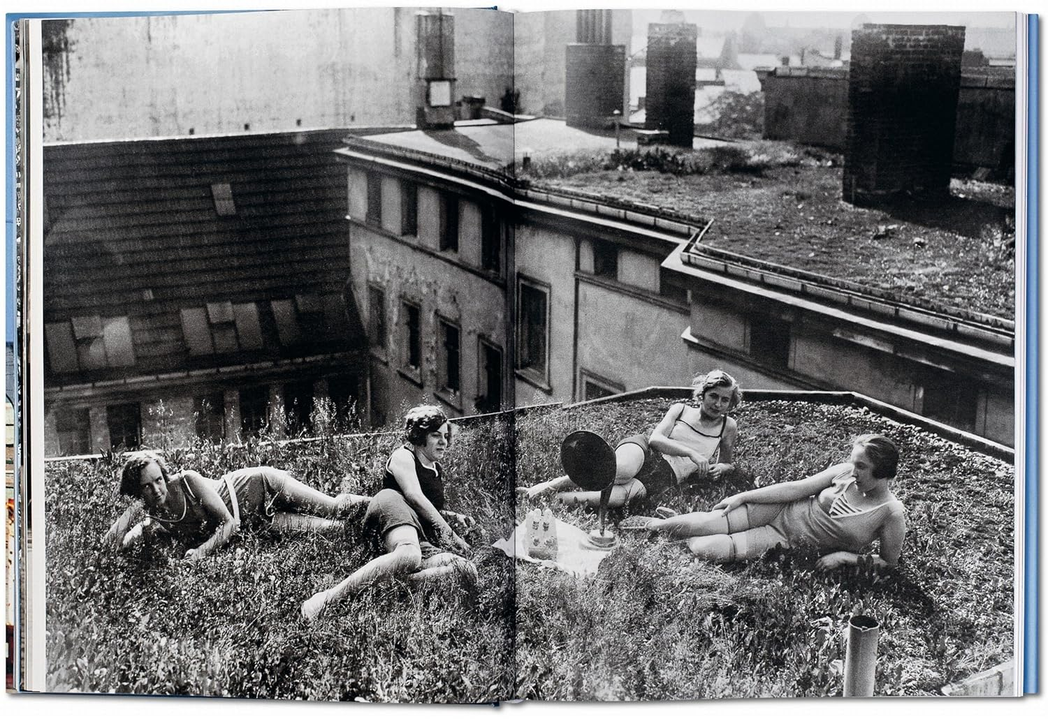 Berlin. Portrait of a City image number 6