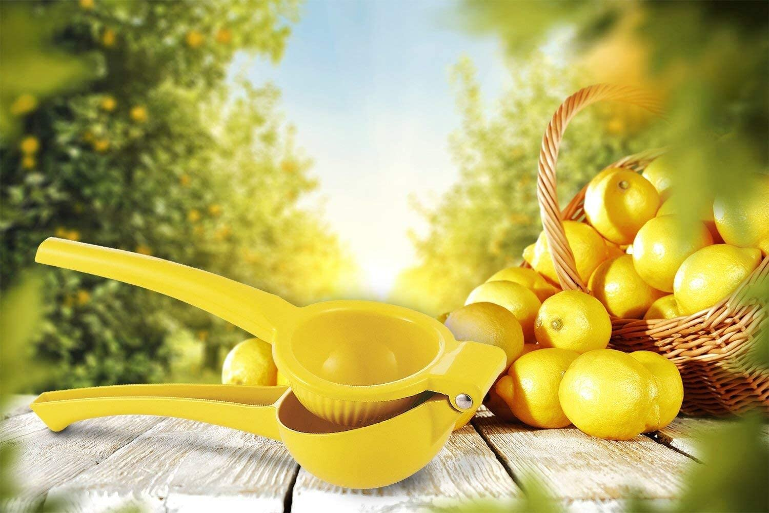 Williamklein Lemon Squeezer - Premium Quality Metal Citrus Juicer with Stainless Steel Construction for Efficient Juicing - Handheld Fruit Squeezer for Home and Commercial Kitchen Use - Easy to Use and Clean Kitchen Gadget image number 2