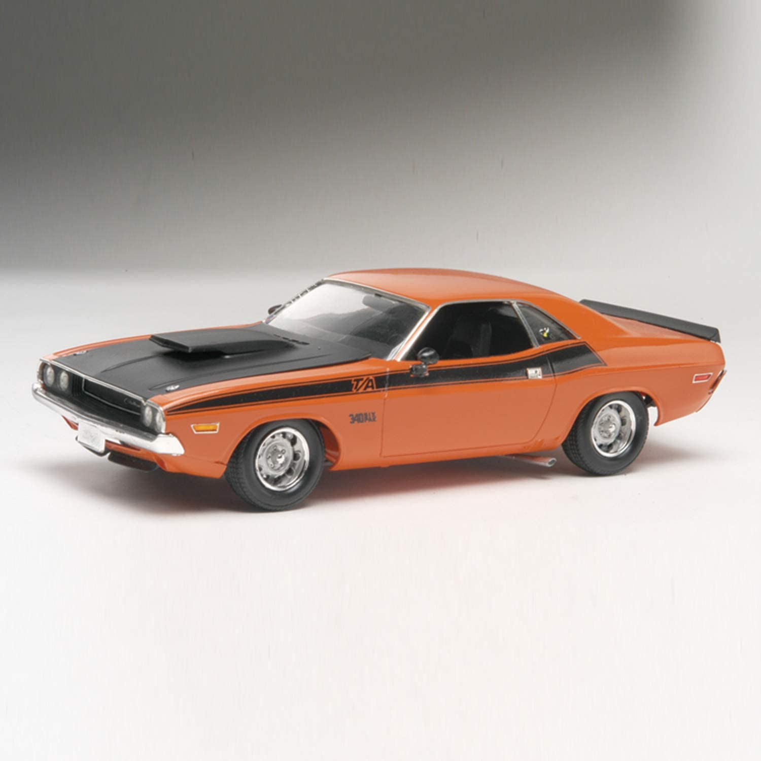 Revell 70 Dodge Challenger 1:24 Scale Model Kit -Plastic Model Kit