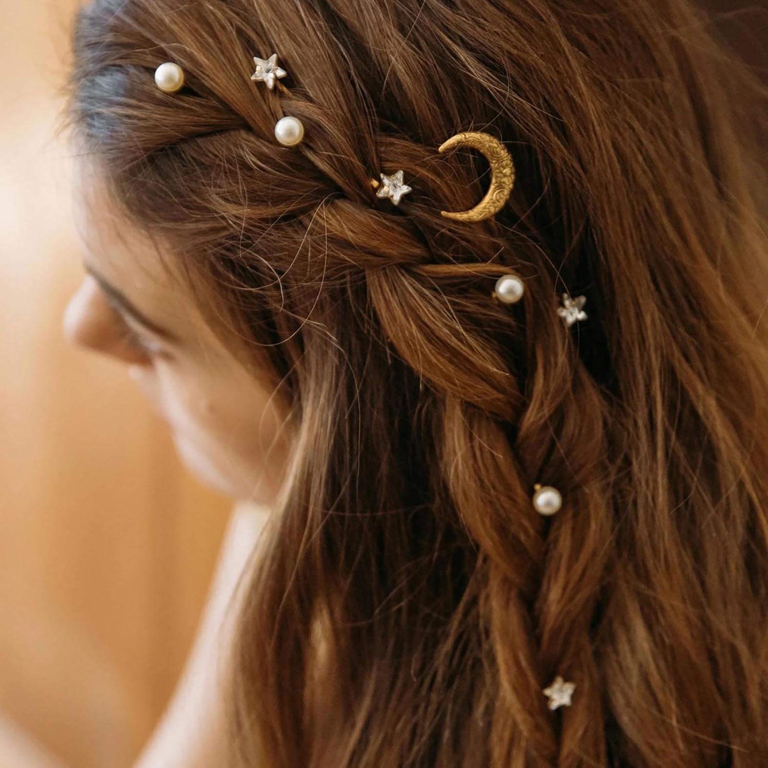 Inateannal Rhinestone Moon Star Hair Clips Gold Pearl Star Moon Hair Clip Sets Bridal Pearl Hair Bobby Pins Wedding Decorative Bobby Pins Prom Hair Accessories 5 Pieces image number 2