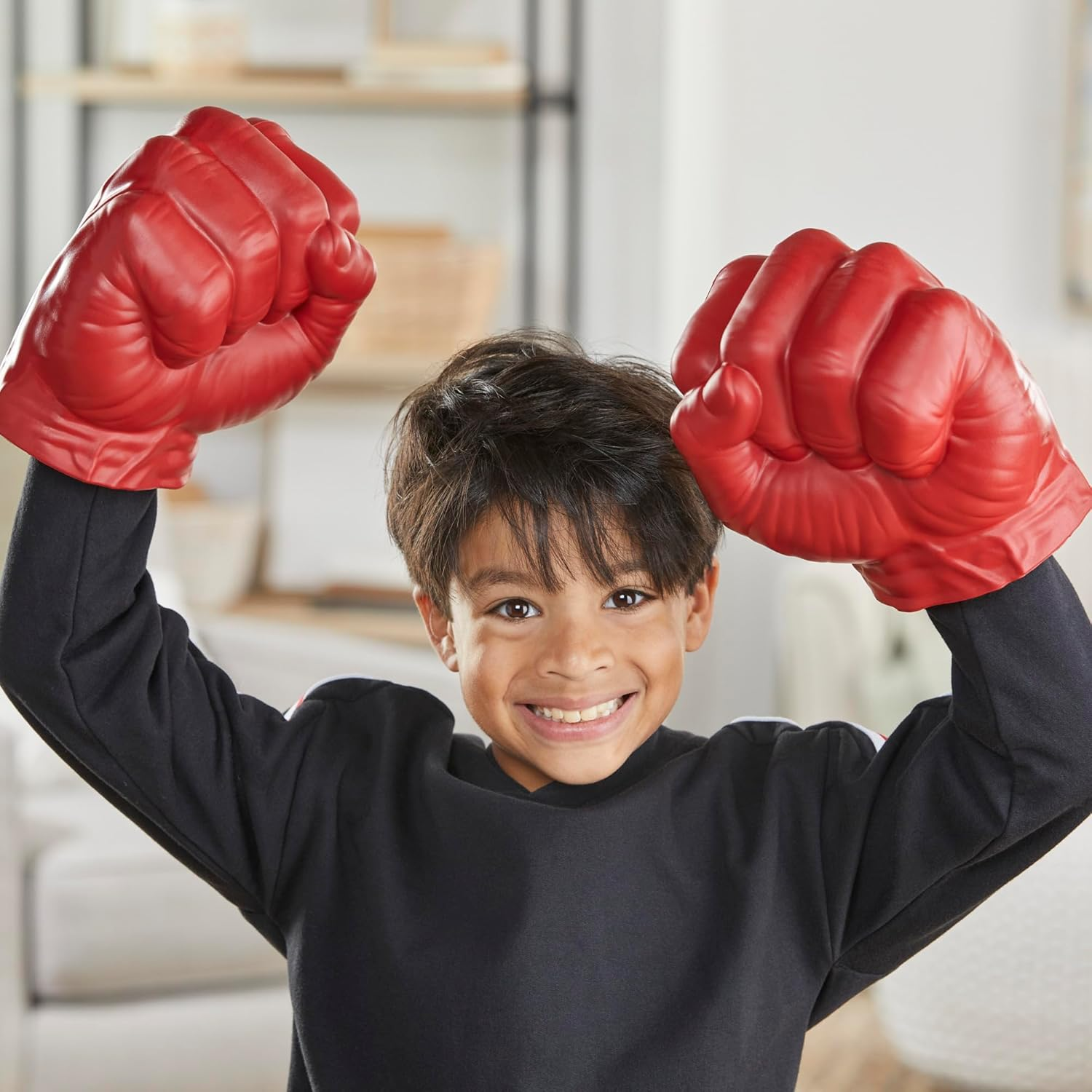 Marvel Avengers Captain America: Brave New World Red Hulk Gamma Smash Fists, Soft Foam Role Play Toy, Super Hero Toys for Kids Ages 5 and Up image number 4