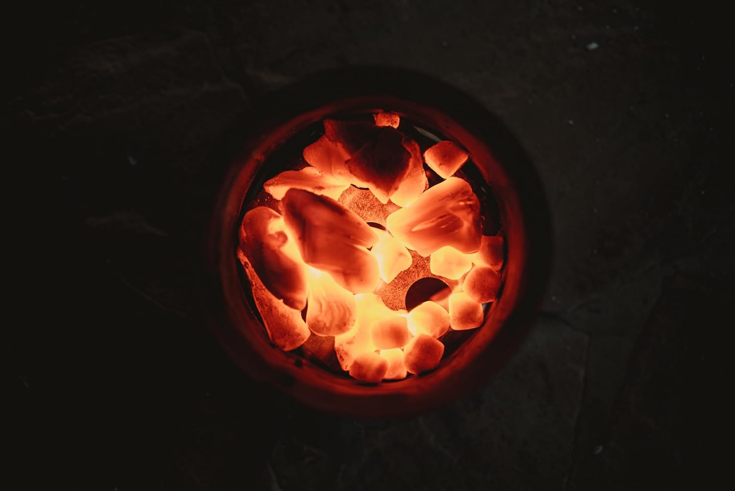 Jealous Devil Hardwood BBQ Wood Pellets - Cherry, Maple, Hickory Flavour - 9KG Box image number 3