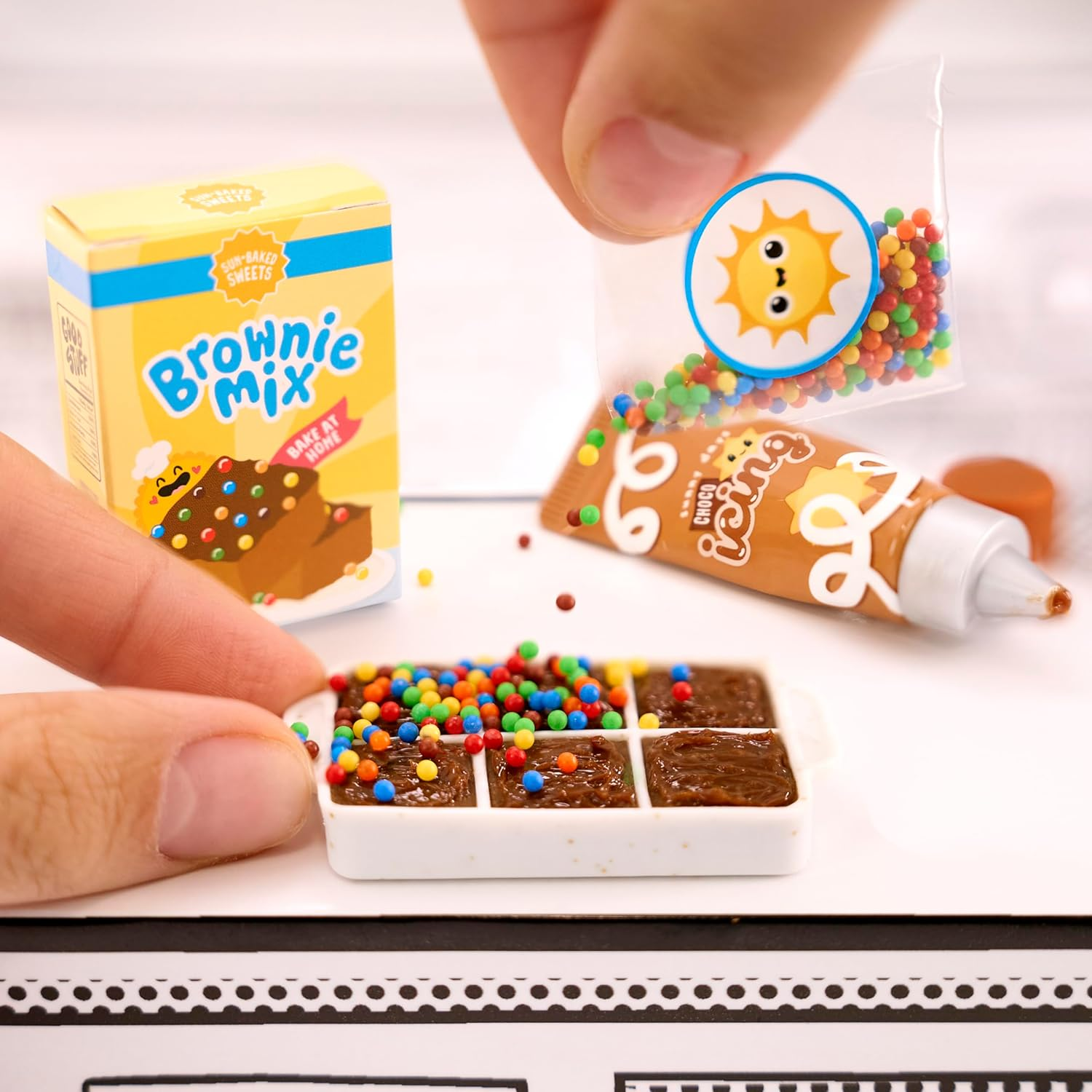 Mga'S Miniverse Make It Mini from Scratch Series 1 - Mini Collectibles, DIY, Replica Food, for Collectors & Kids 8+, NOT Edible image number 1